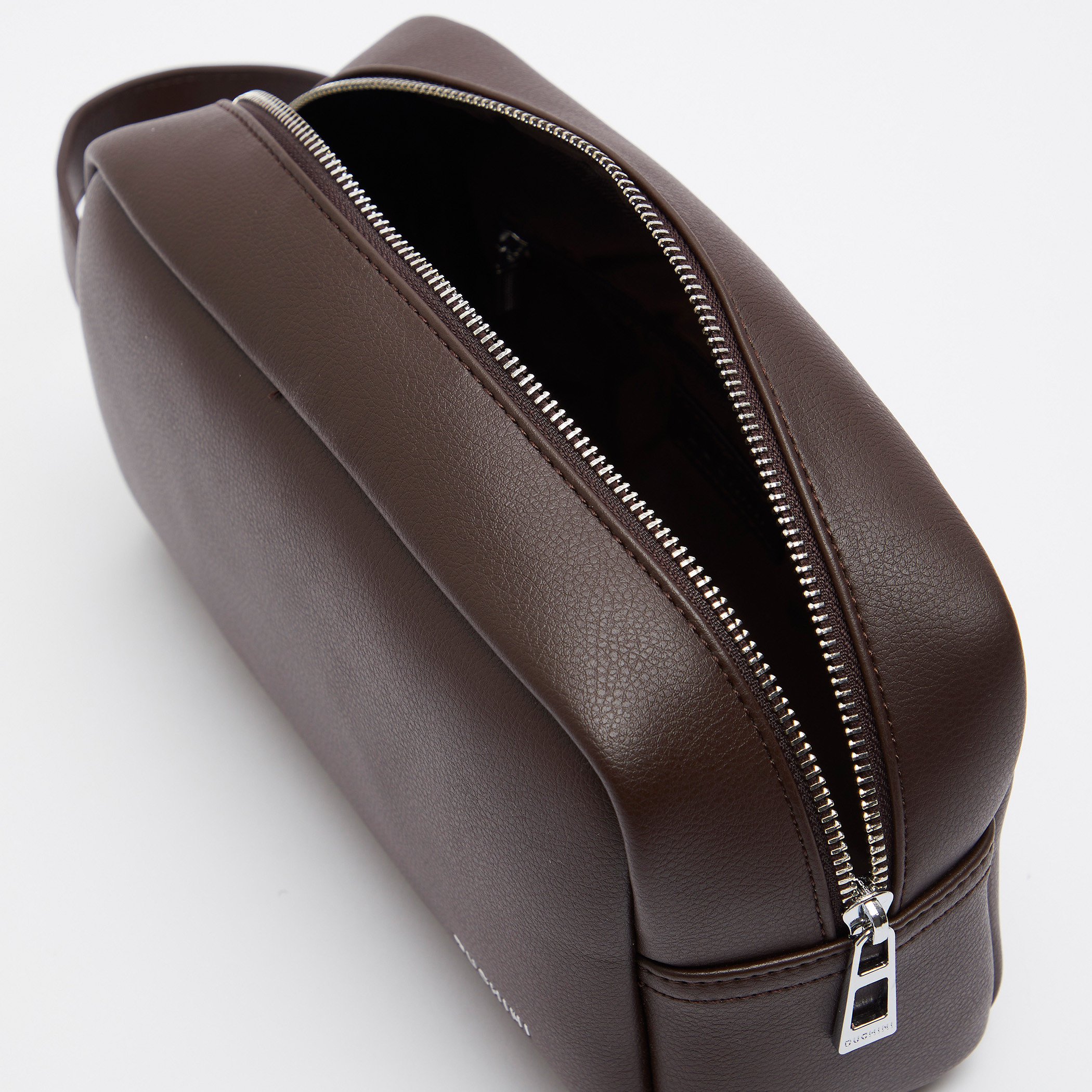 شنطة صغيرة سادة بسحّاب إغلاق وسوار معصم من دوتشيني-men-bags-image-4