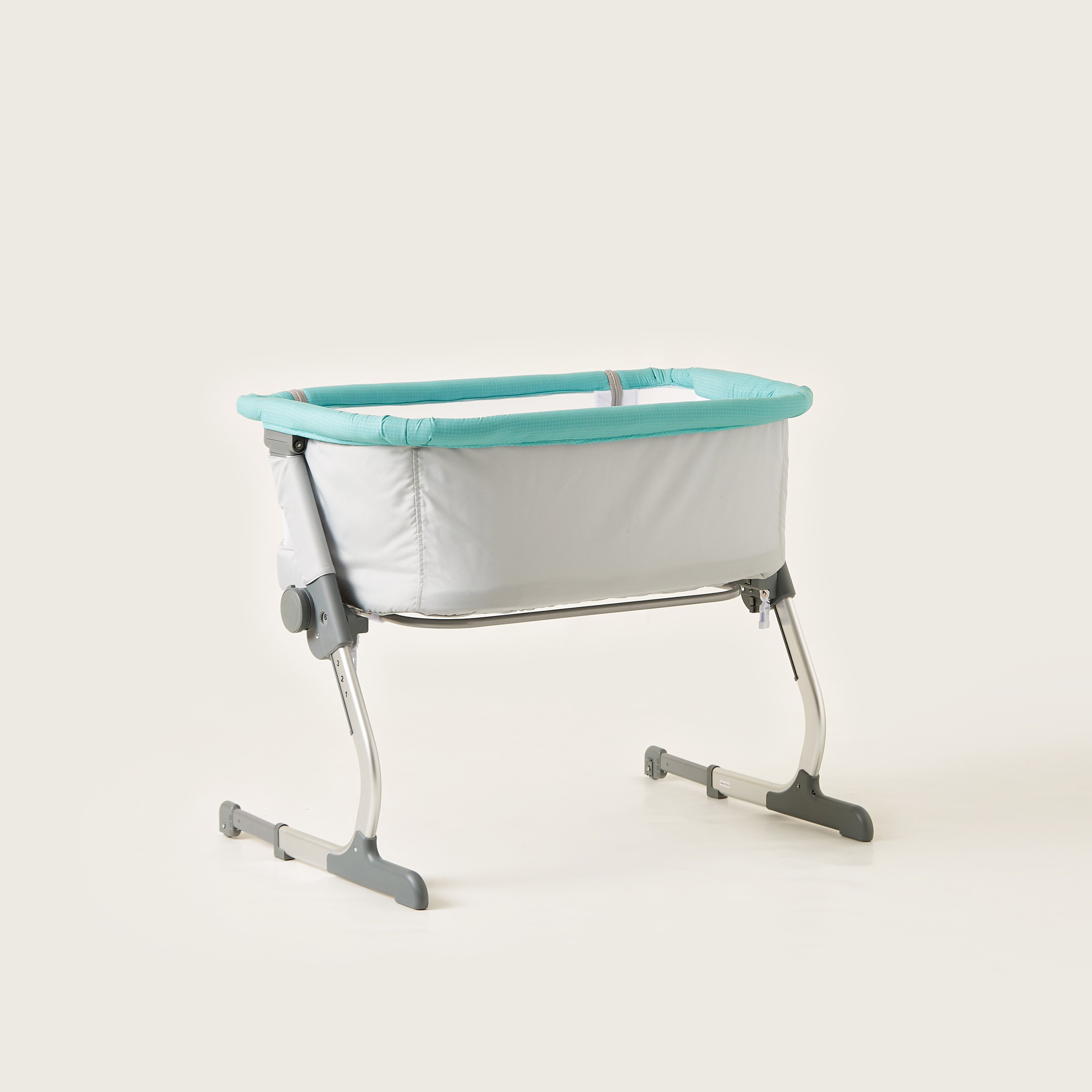 Juniors Sophia Side Bassinet-baby-nursery-furniture-cribsandbeds-bassinets-image-3