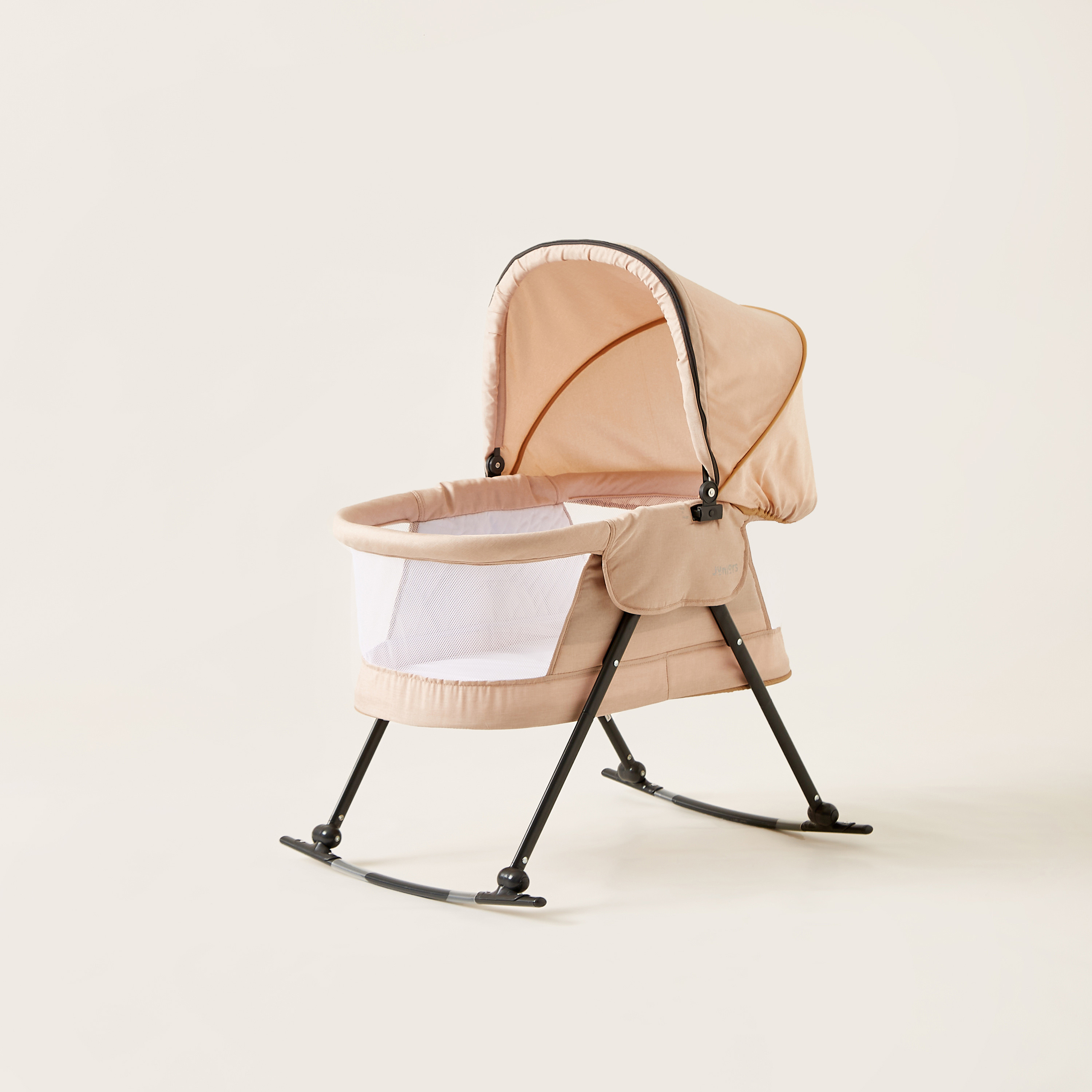 سرير سفر دافوديل من جونيورز-baby-nursery-furniture-cribsandbeds-bassinets-image-3