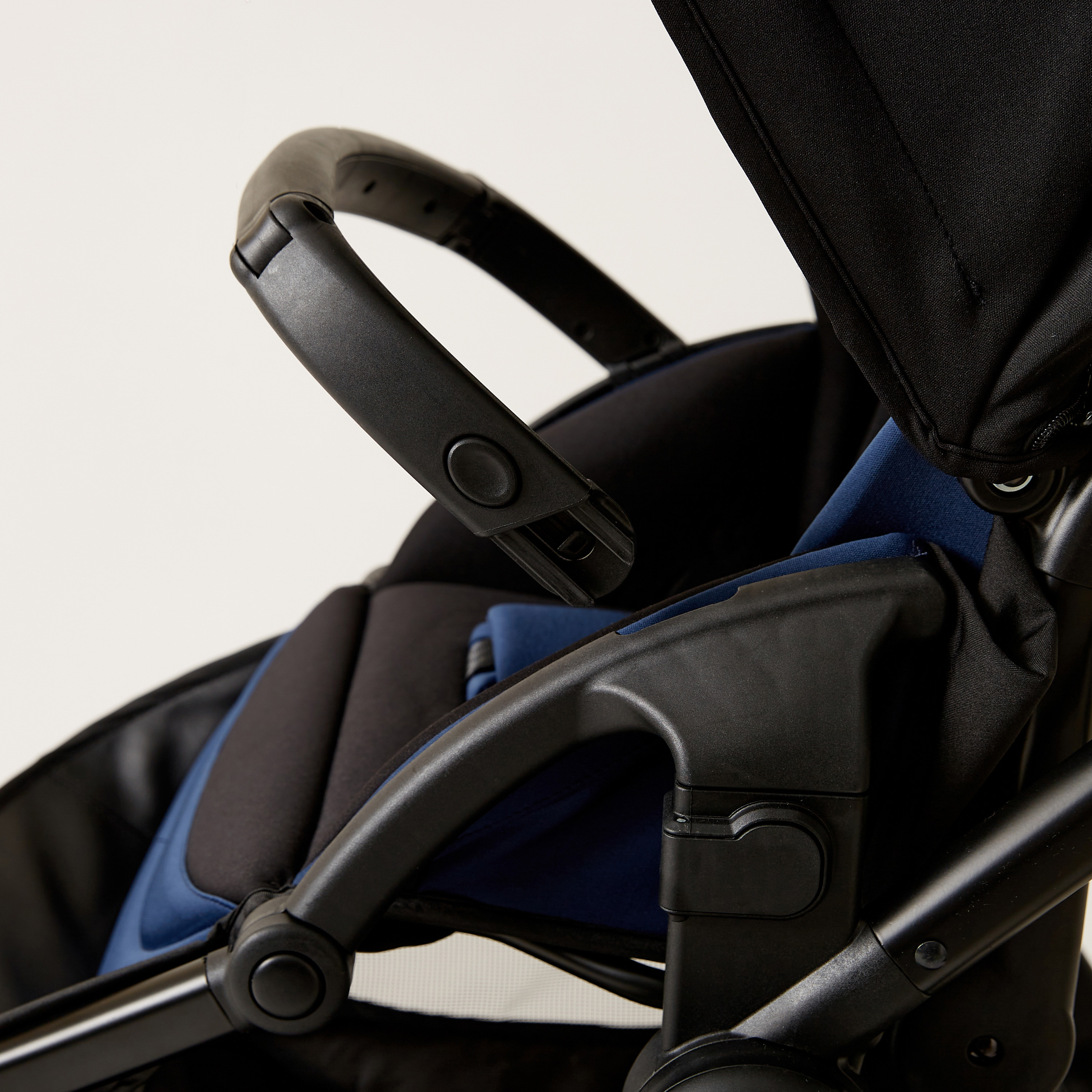 Giggles Blue and Black Casual Stroller with 3 Position Backrest Adjustment (Upto 3 years) -baby-gear-strollersandprams-strollers-image-7