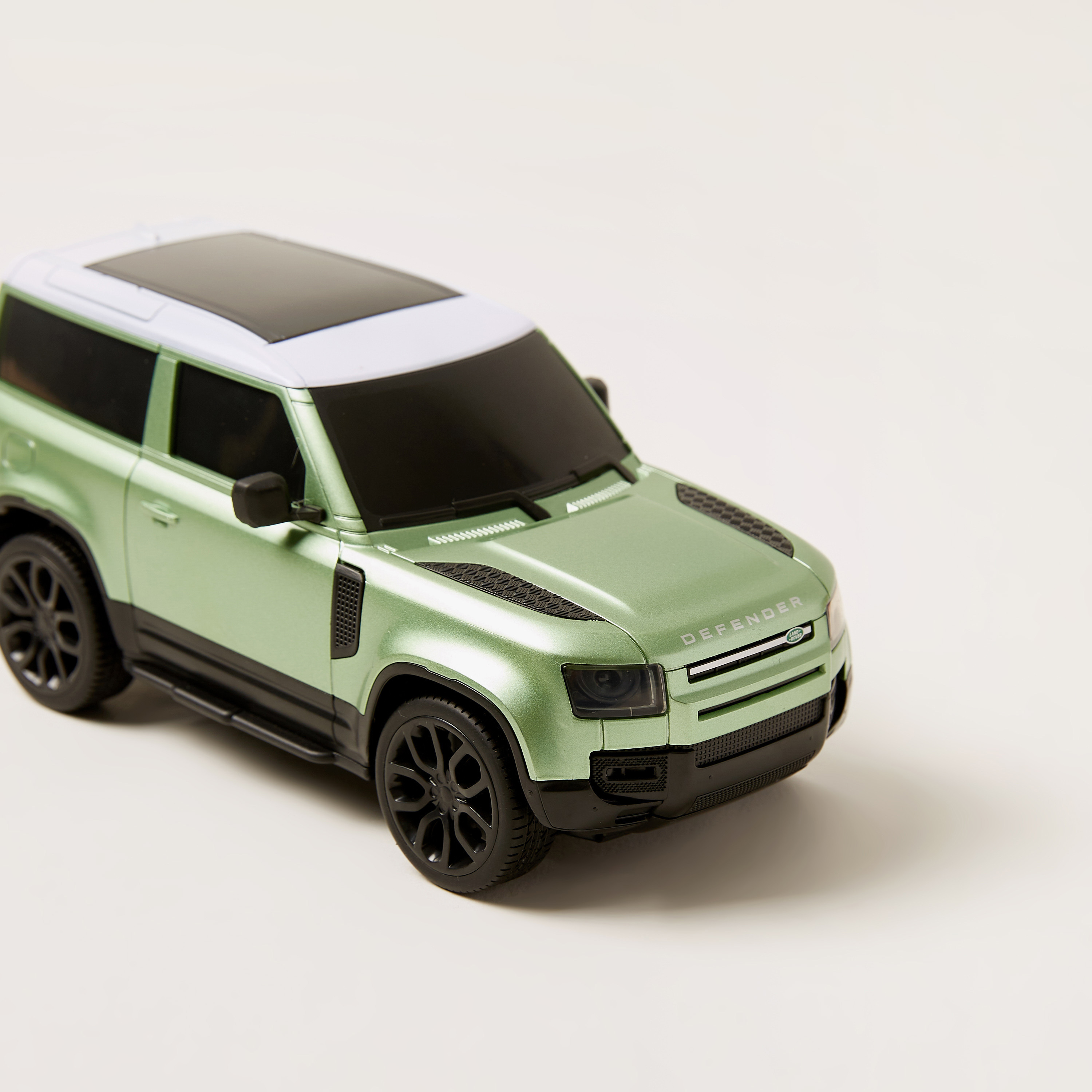 RW 1:24 Range Rover Defender Remote Control Car-toys-playvehicles-diecastcars-image-2