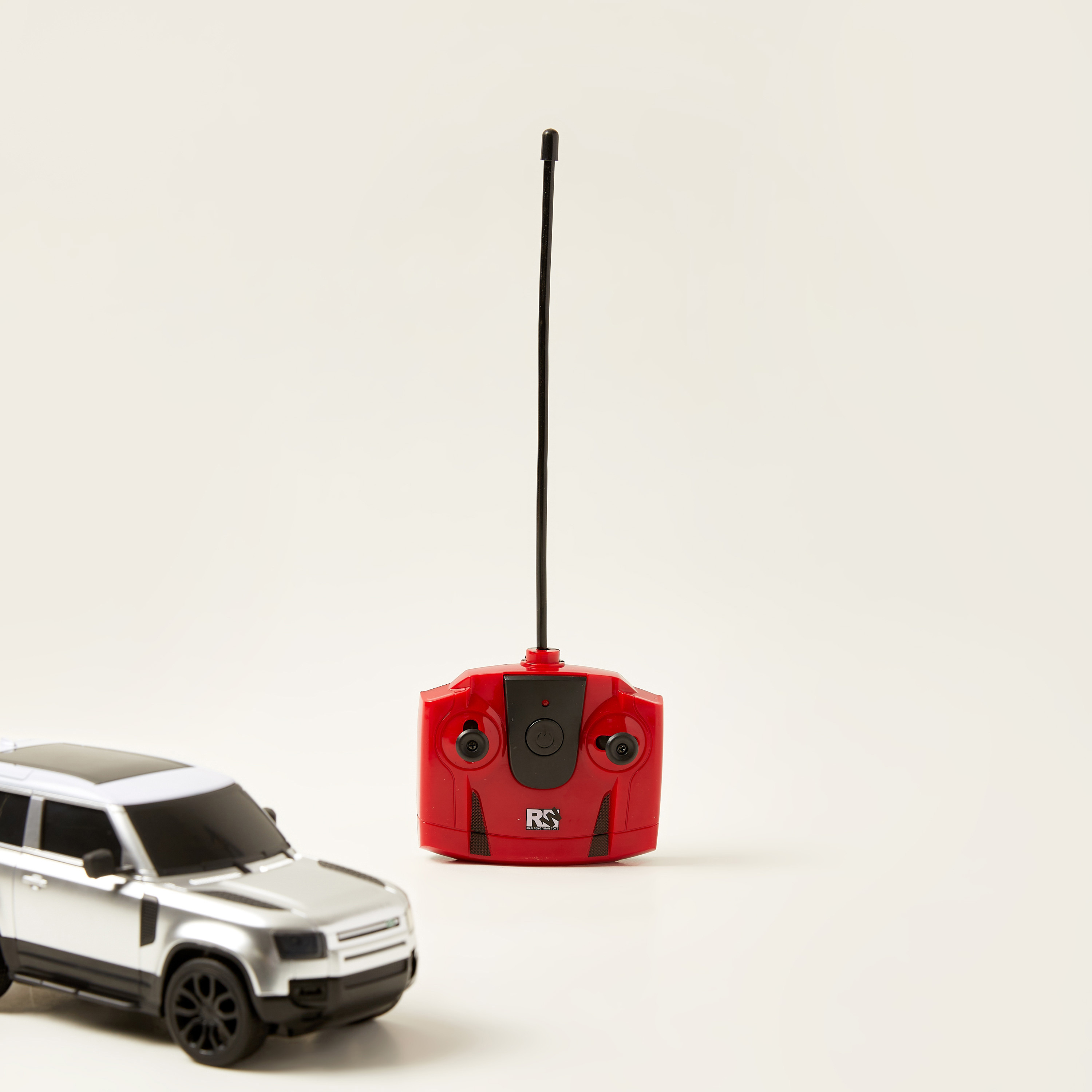 RW 1:24 Range Rover Defender Radio Control Car-toys-playvehicles-diecastcars-image-6