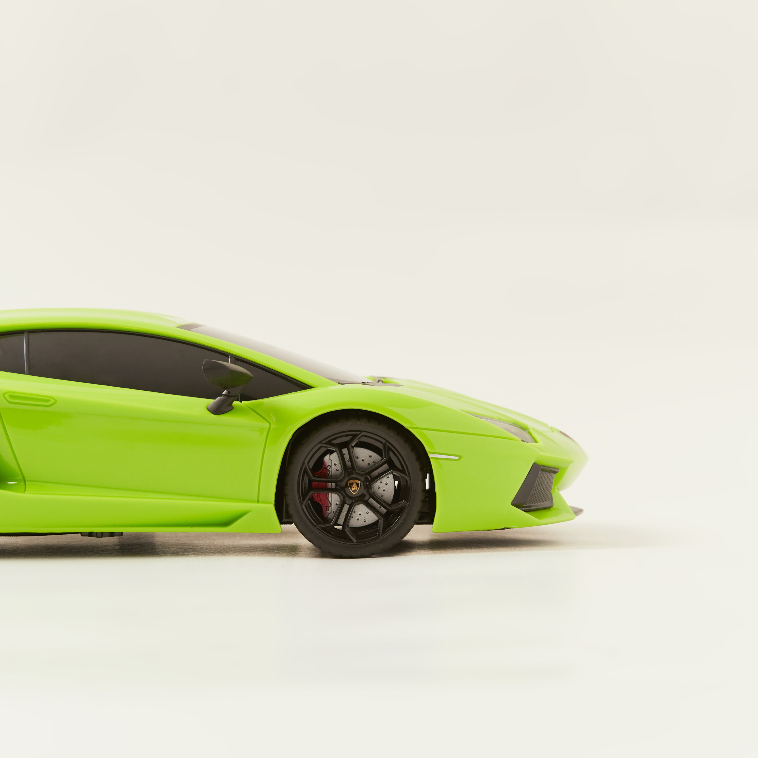 RW 1:18 Remote Control Lamborghini Car Toy-toys-remotecontrolledcars-image-3
