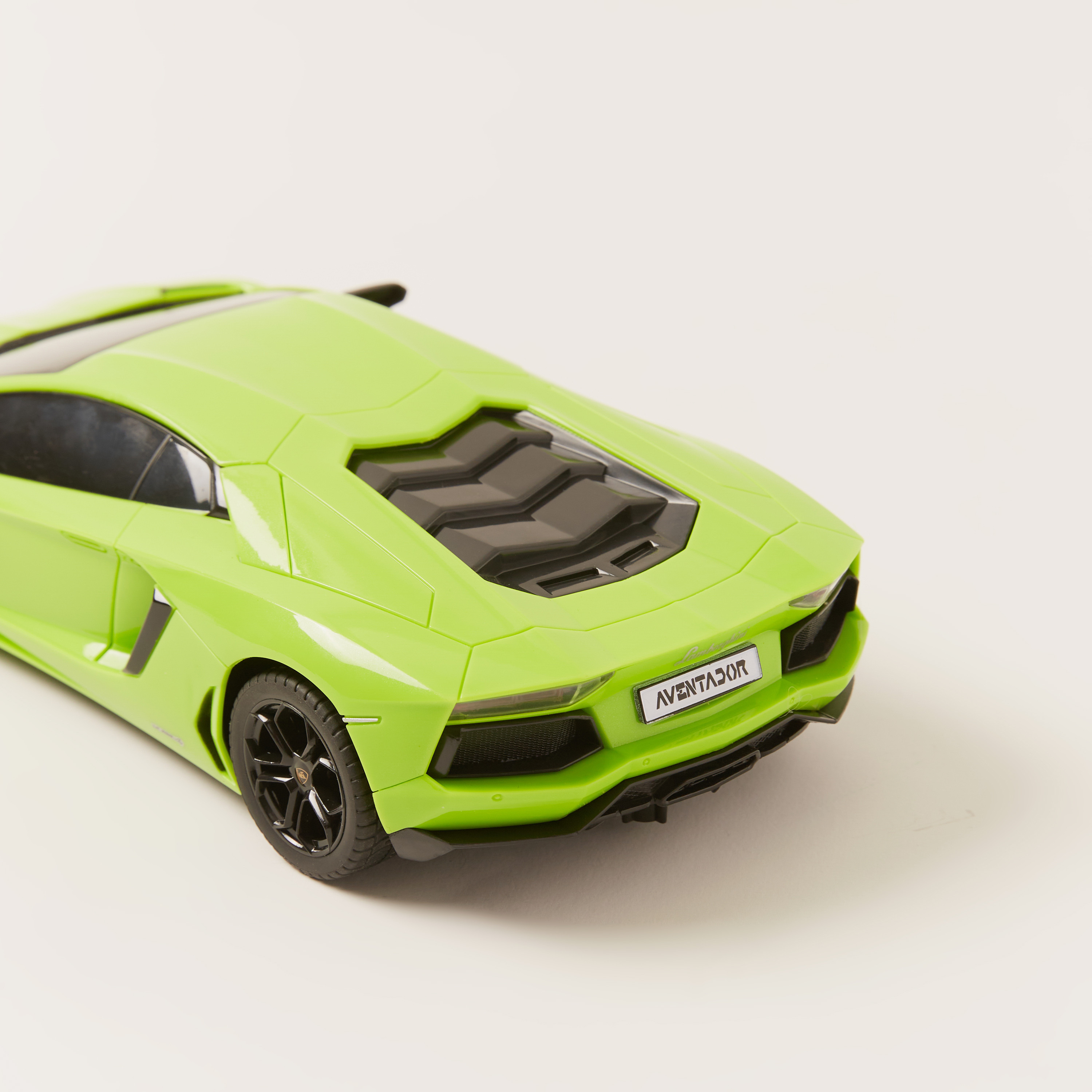 RW 1:18 Remote Control Lamborghini Car Toy-toys-remotecontrolledcars-image-4