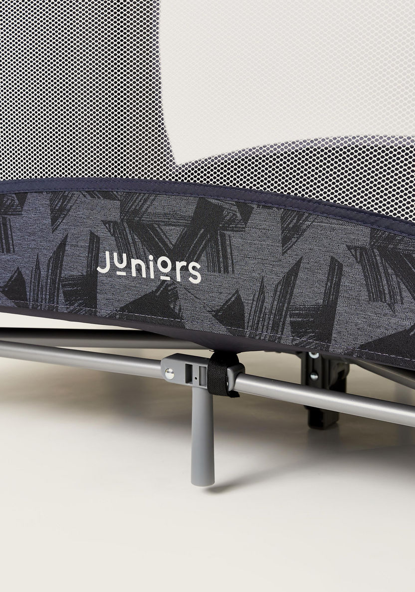 Juniors Devon Black Foldable Travel Cot with Sun Canopy (Upto 3 years)-Travel Cots-image-7