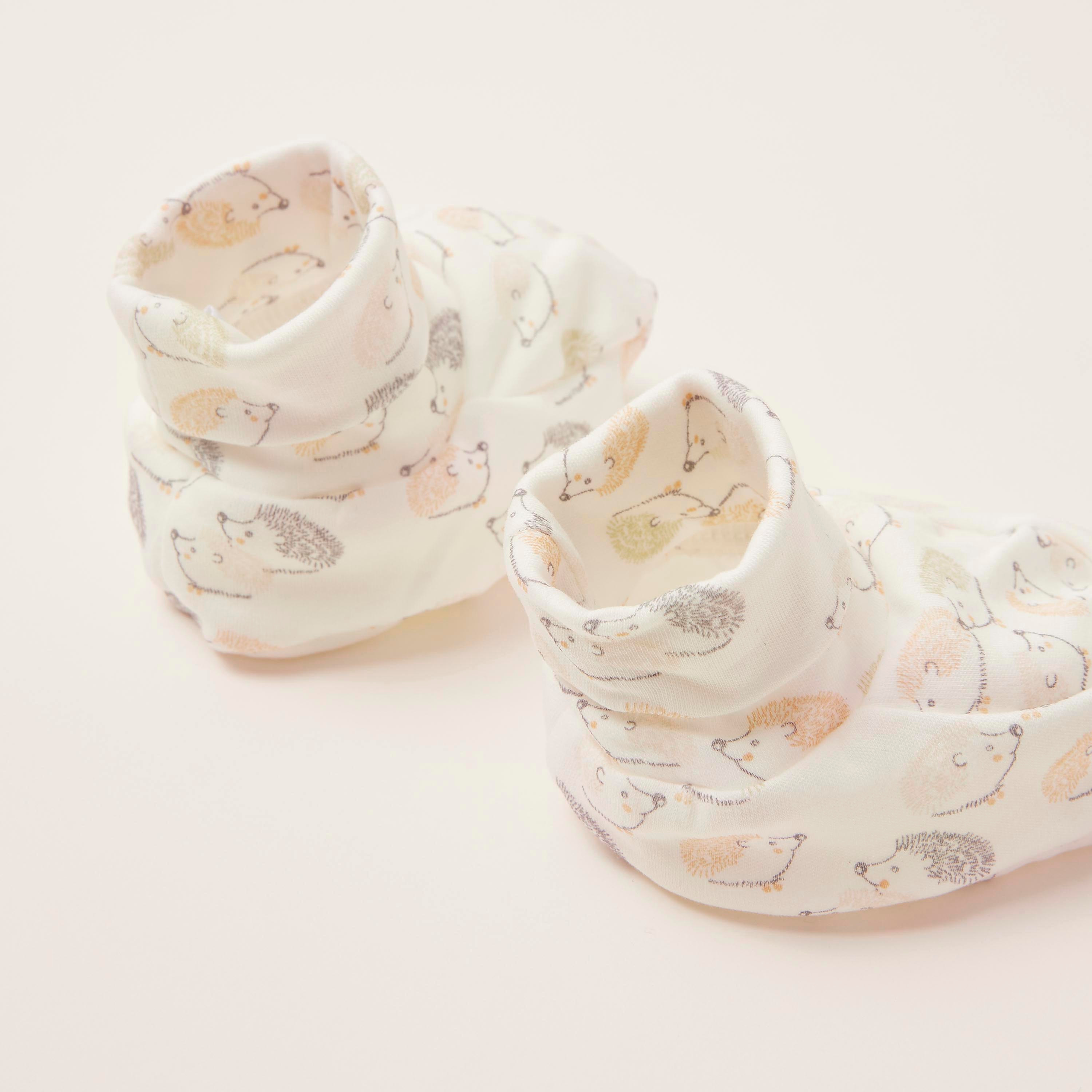 أبوات عضوية بطبعات من لاف إيرث-baby-boys-shoes-booties-image-4