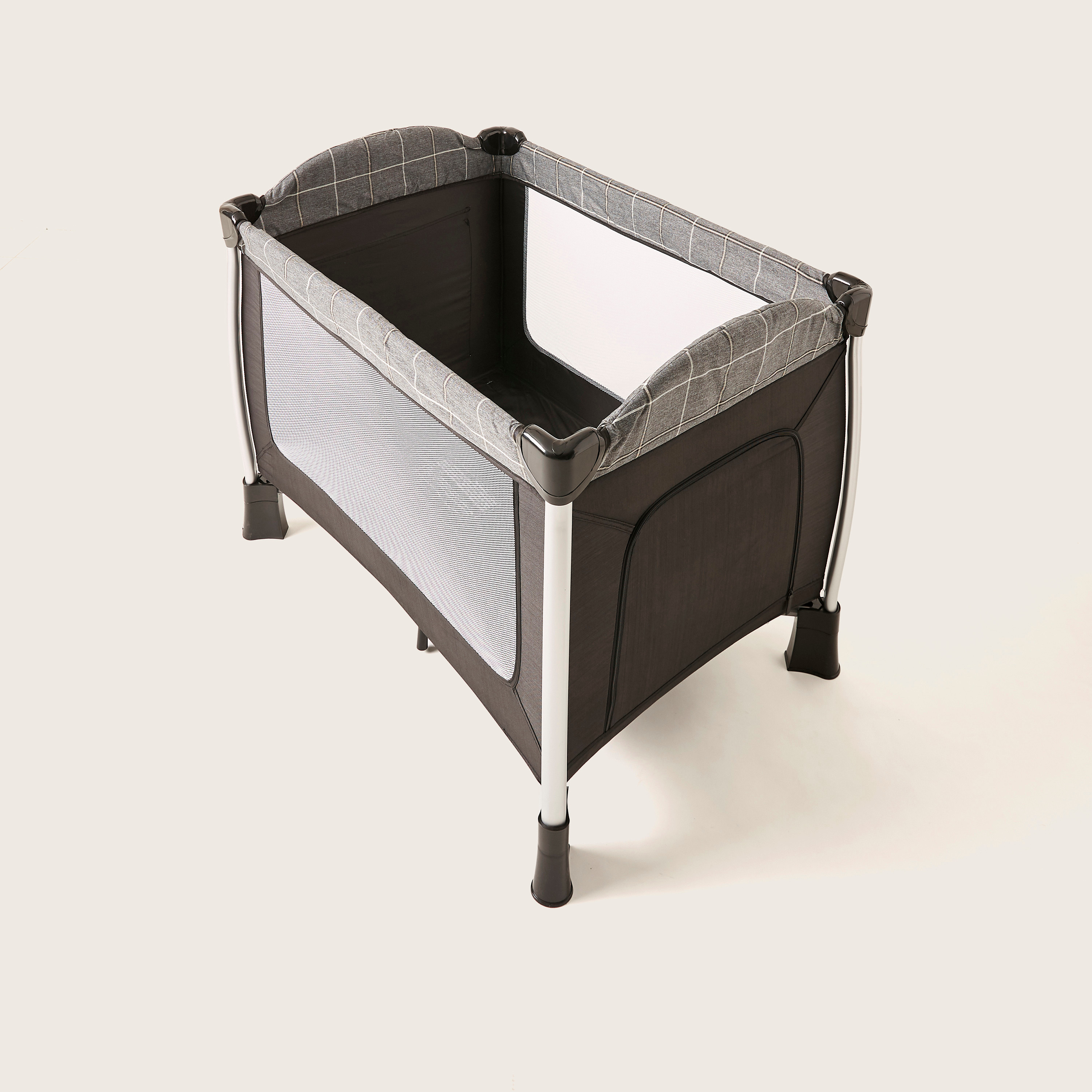 Giggles Bedford Black Travel Cot with Canopy and Attached Play Toys (Upto 3 years)-baby-nursery-furniture-cribsandbeds-travelcots-image-10