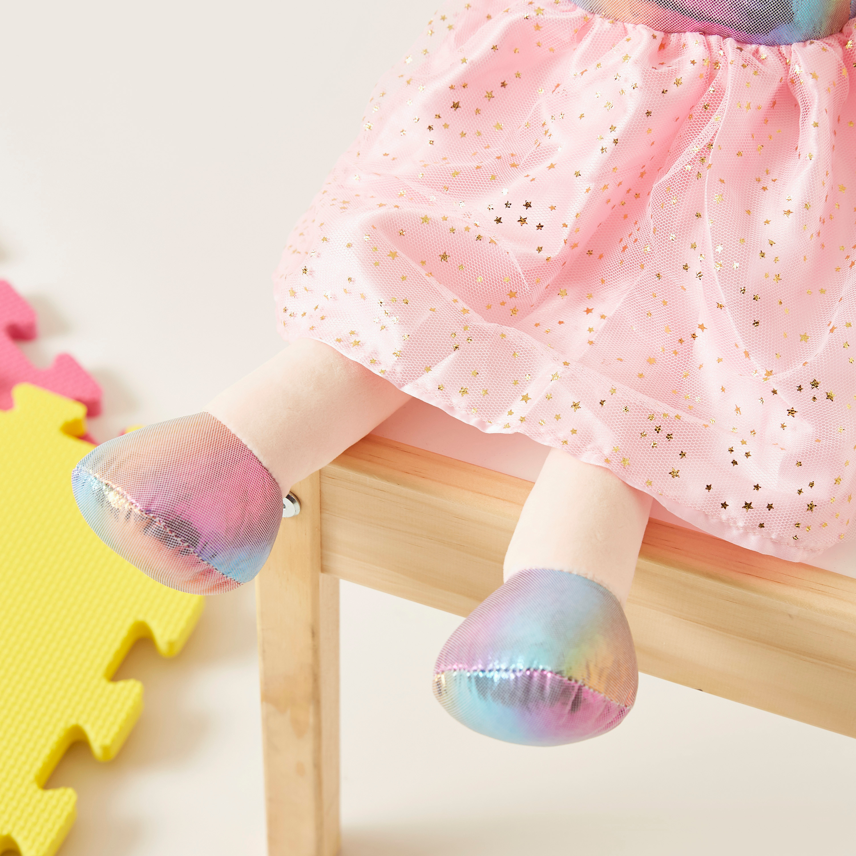 دمية بفستان زهري وشعر قوس قزح من جونيورز - 60 سم-toys-dollsandplaysets-dolls-image-3