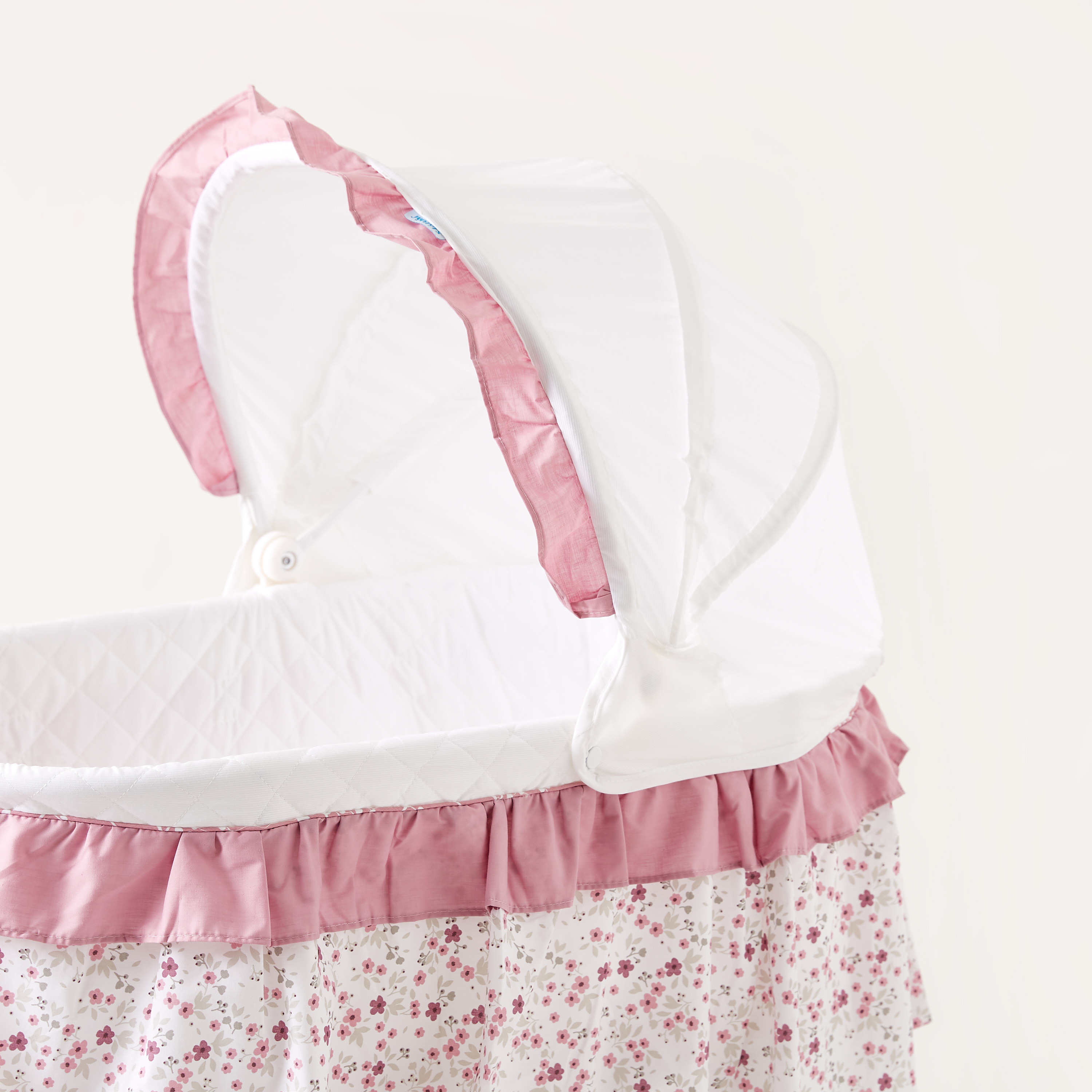 Woodland bassinet hot sale