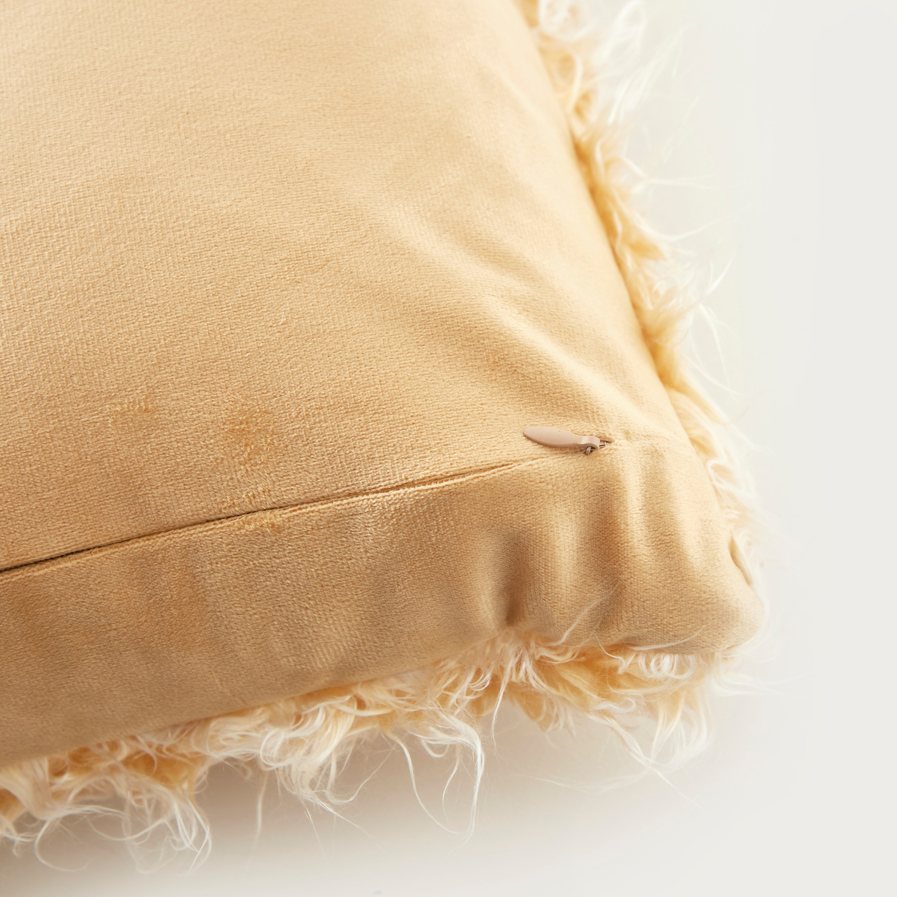 طقم وسائد فرو بارز الملمس من قطعتين - 45x45 سم-household-cushionsandthrows-cushioncovers-image-6