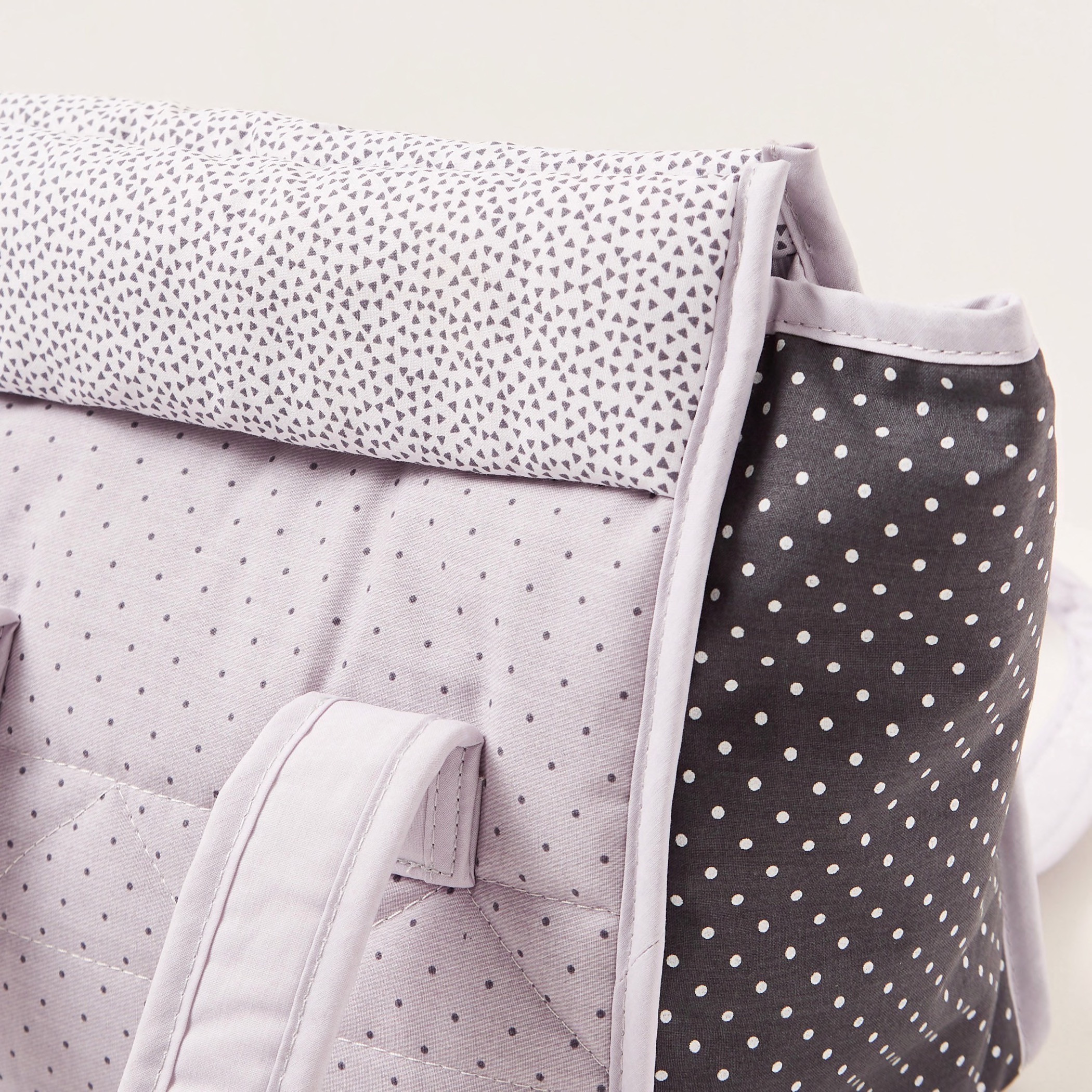 شنطة حفاضات بمقابض مزدوجة وطبعات الغابة من كامبراس-baby-gear-diaperbags-image-3