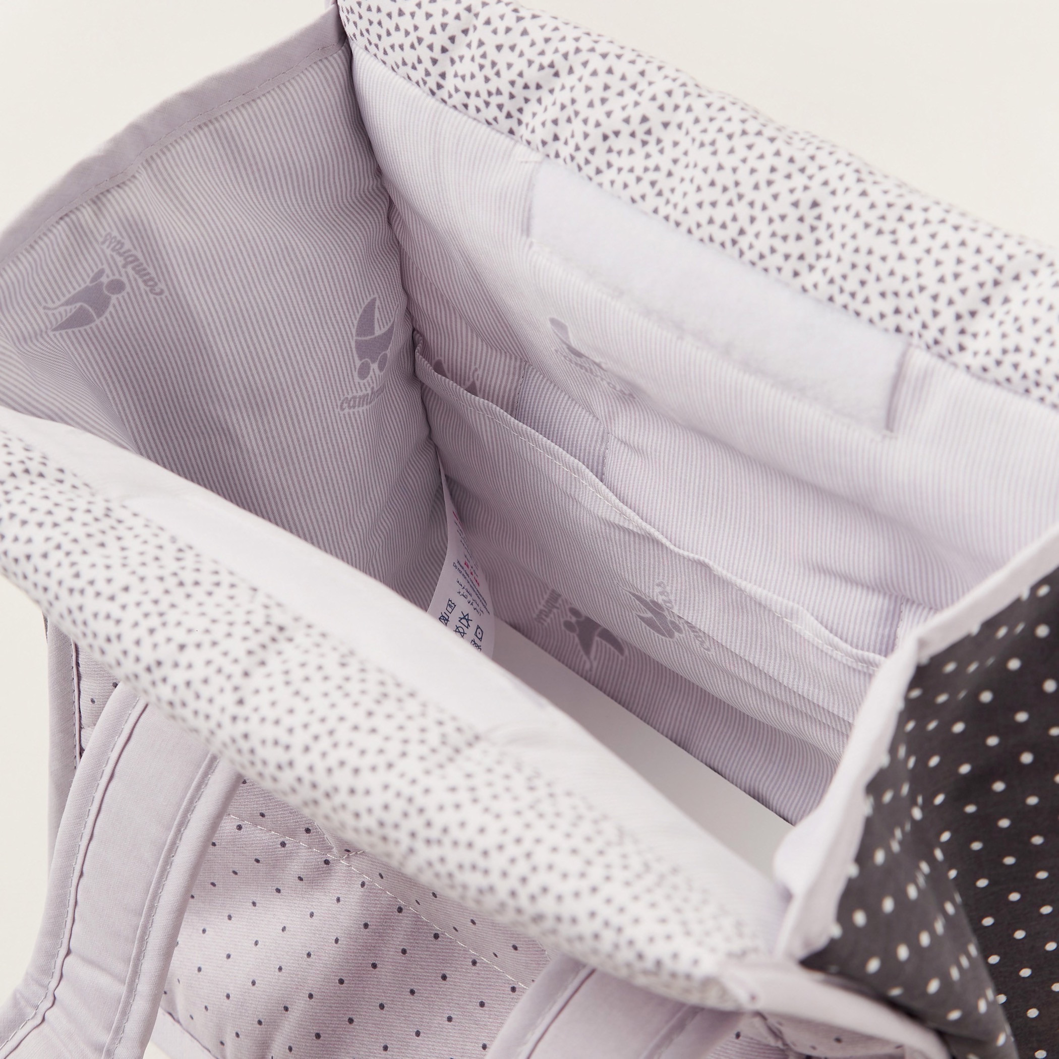 شنطة حفاضات بمقابض مزدوجة وطبعات الغابة من كامبراس-baby-gear-diaperbags-image-6