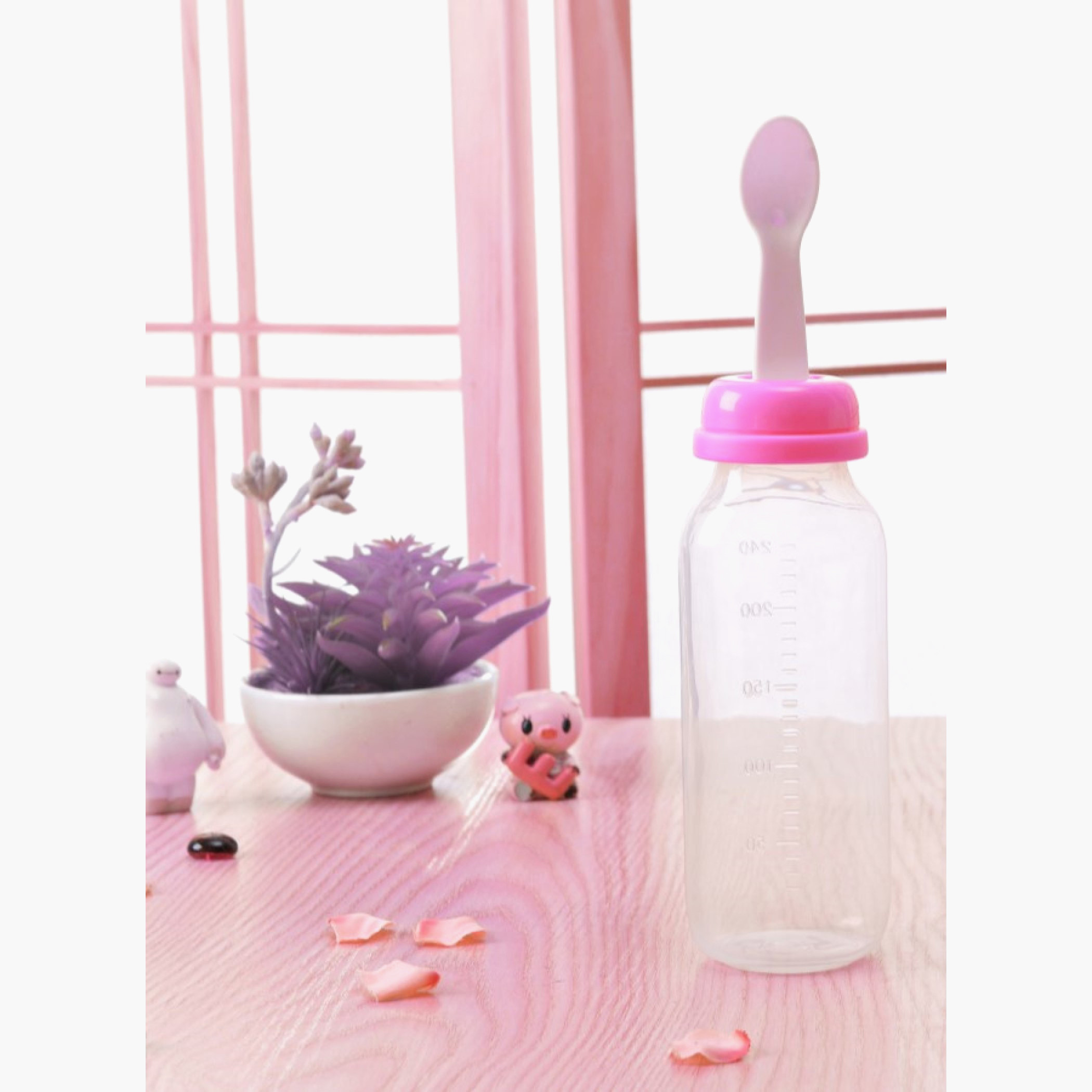 Luqu PP Weaning Nursing Bottle with Spoon - 240 ml-baby-feeding-feedingbottles-bottlesandteats-image-3
