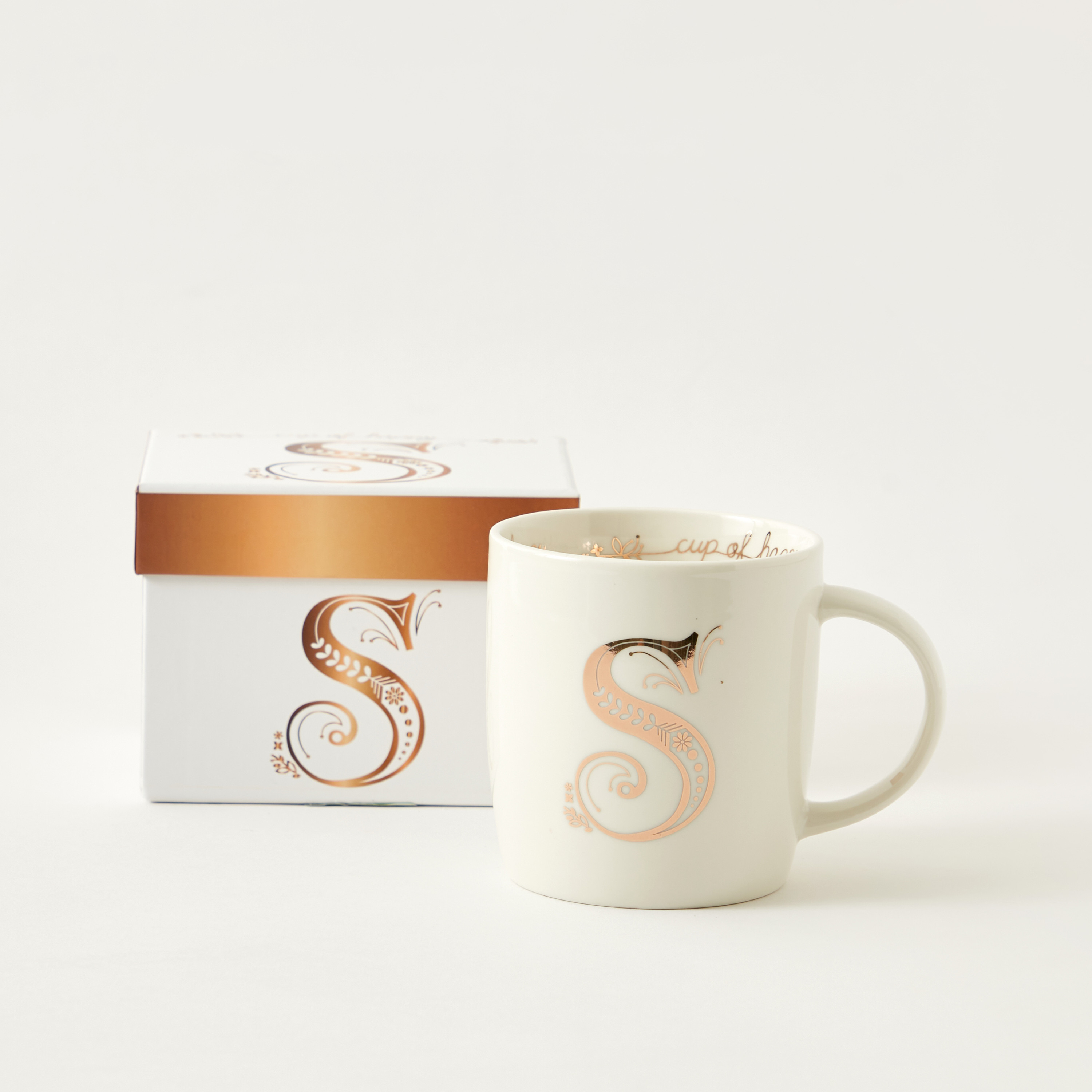 مج خزف صيني بحرف S وطبعات مونوجرام - 350 مل-household-dining-teaandcoffee-mugsandcups-image-1