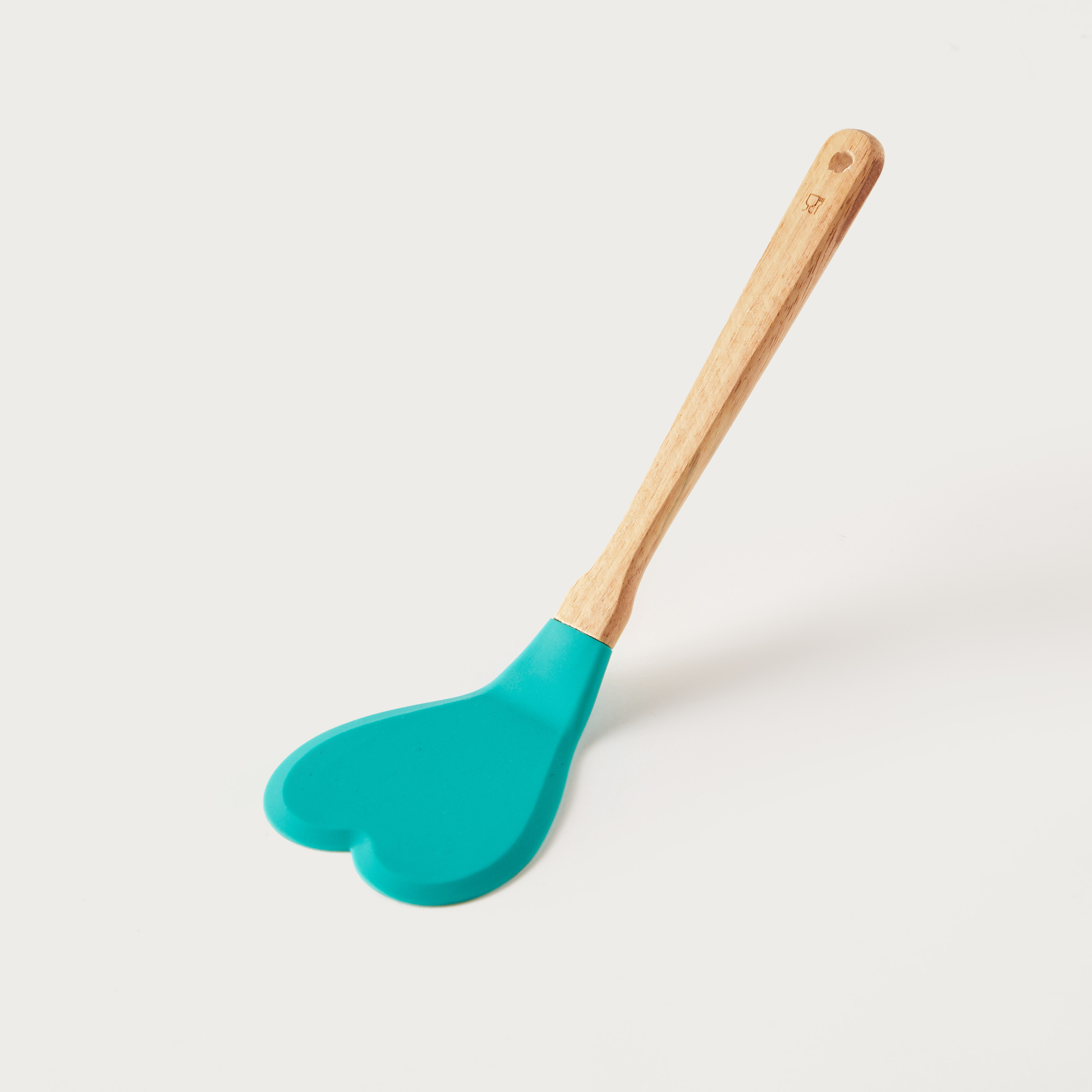 ملعقة تقليب بمقبض خشبي من فايندز-household-kitchen-kitchentoolsandutensils-image-1