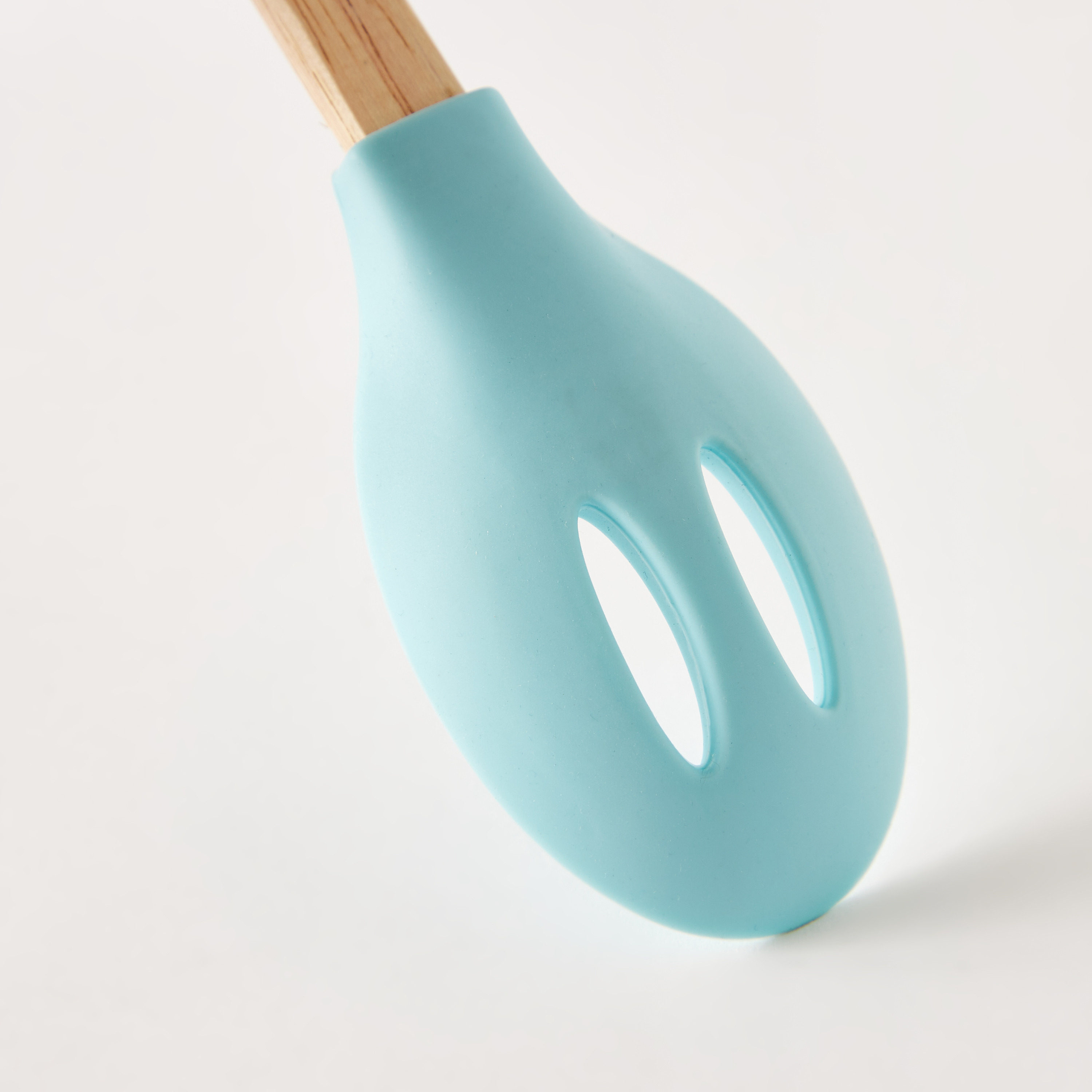 مغرفة بمقبض خيزران من فايندز-household-kitchen-kitchentoolsandutensils-image-3