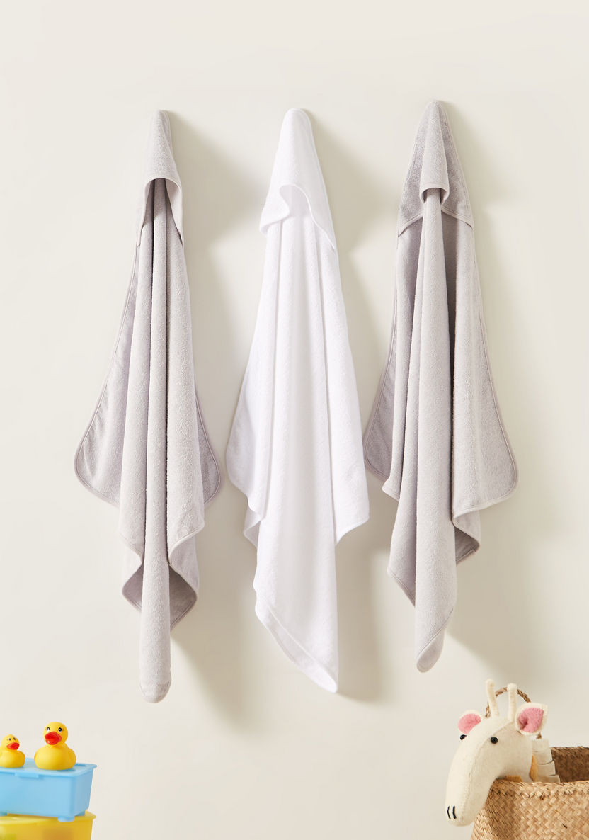 Juniors 3-Piece Hooded Towel Set - 75x75 cms-Towels and Flannels-image-0
