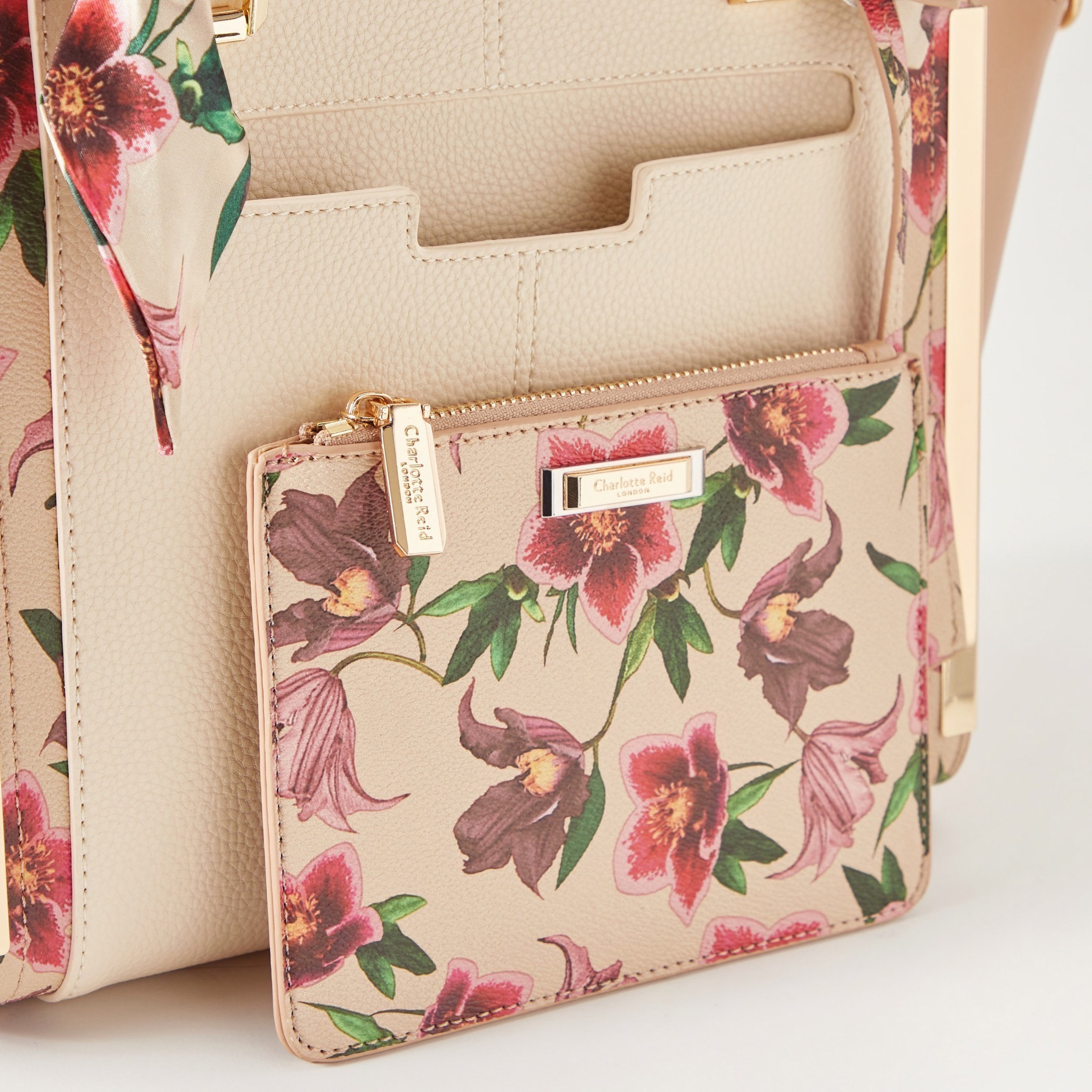 Bags on sale with flowers