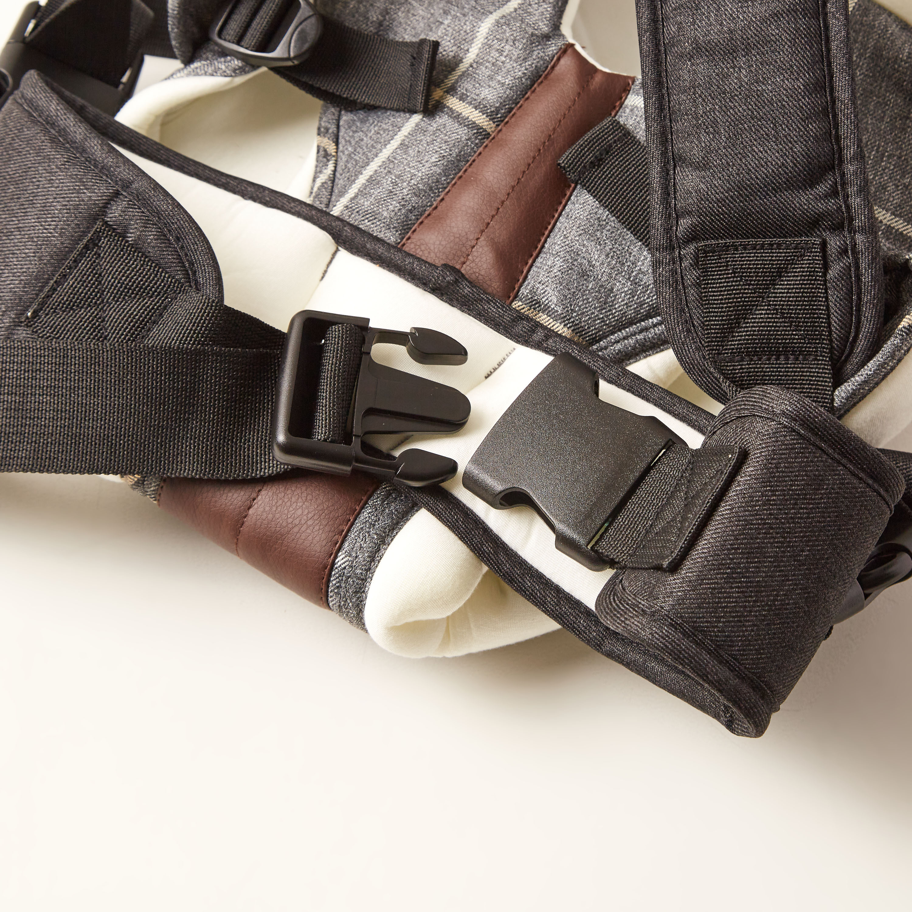 Giggles Zen Lewis Checked Baby Carrier-baby-gear-babycarriers-image-6