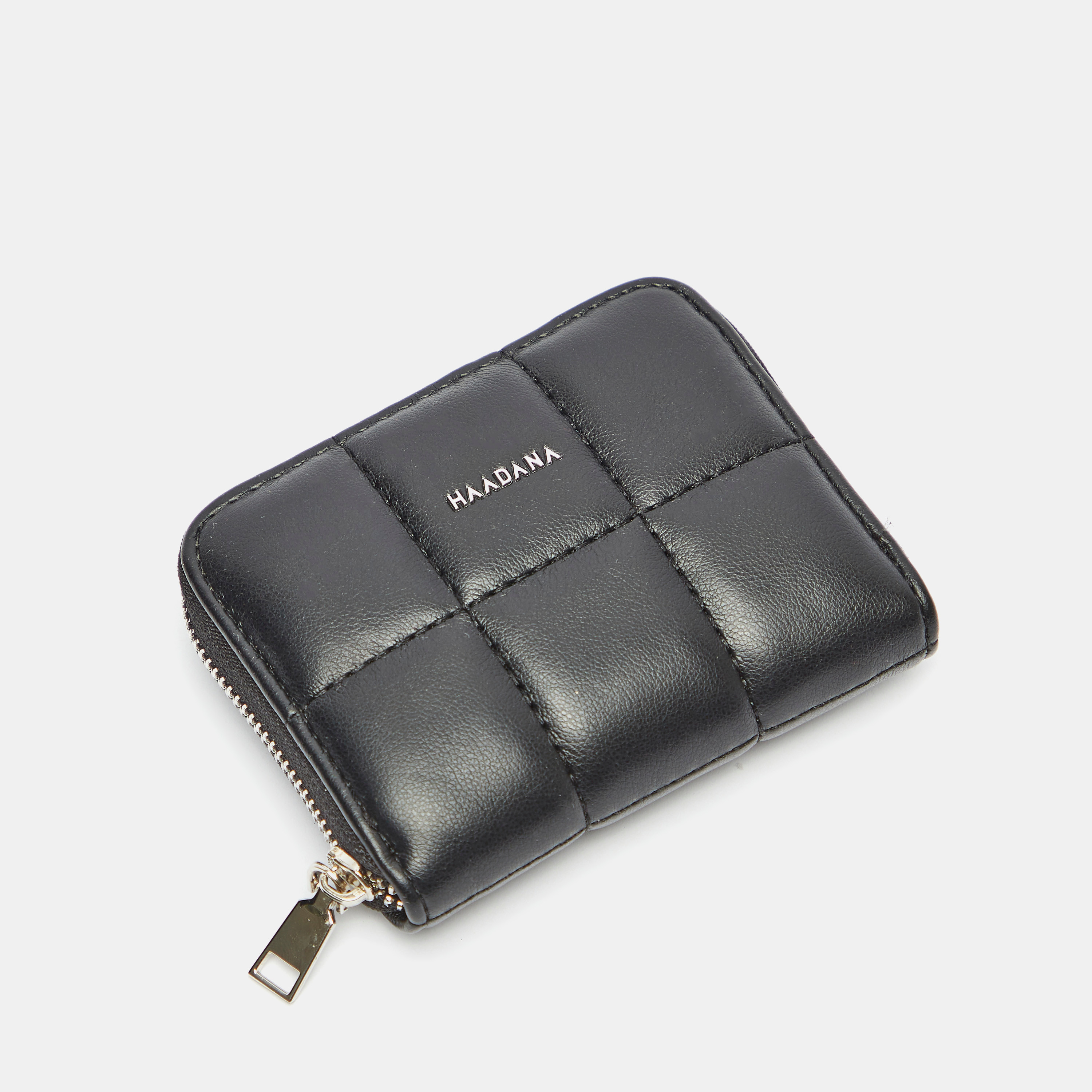 Haadana Quilted Wallet with Zip Closure-women-bagsandwallets-wallets-image-2