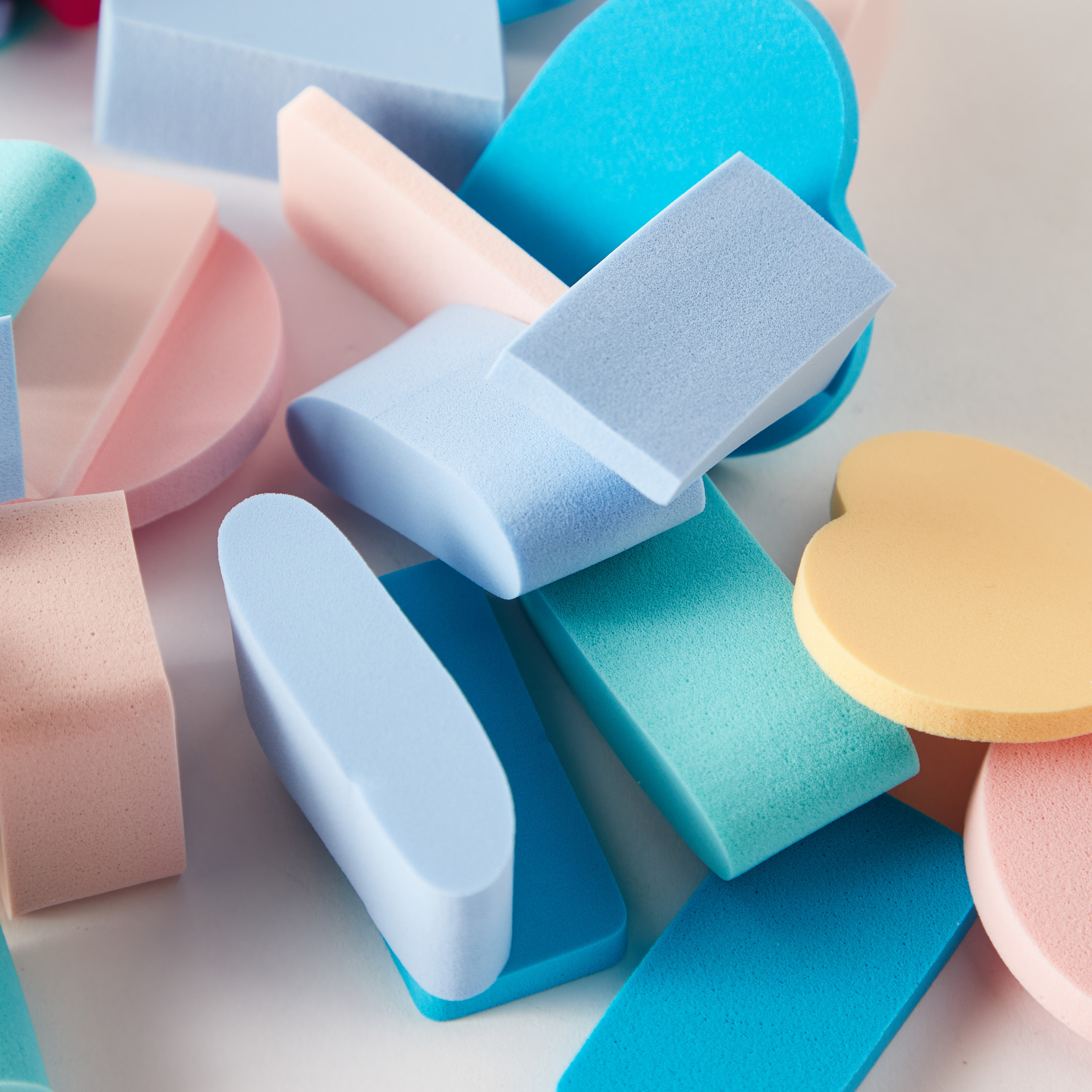 Danielle Creations 32-Piece Assorted Cosmetic Sponges-beautyandpersonalcare-makeup-brushesandaccessories-sponges-image-1