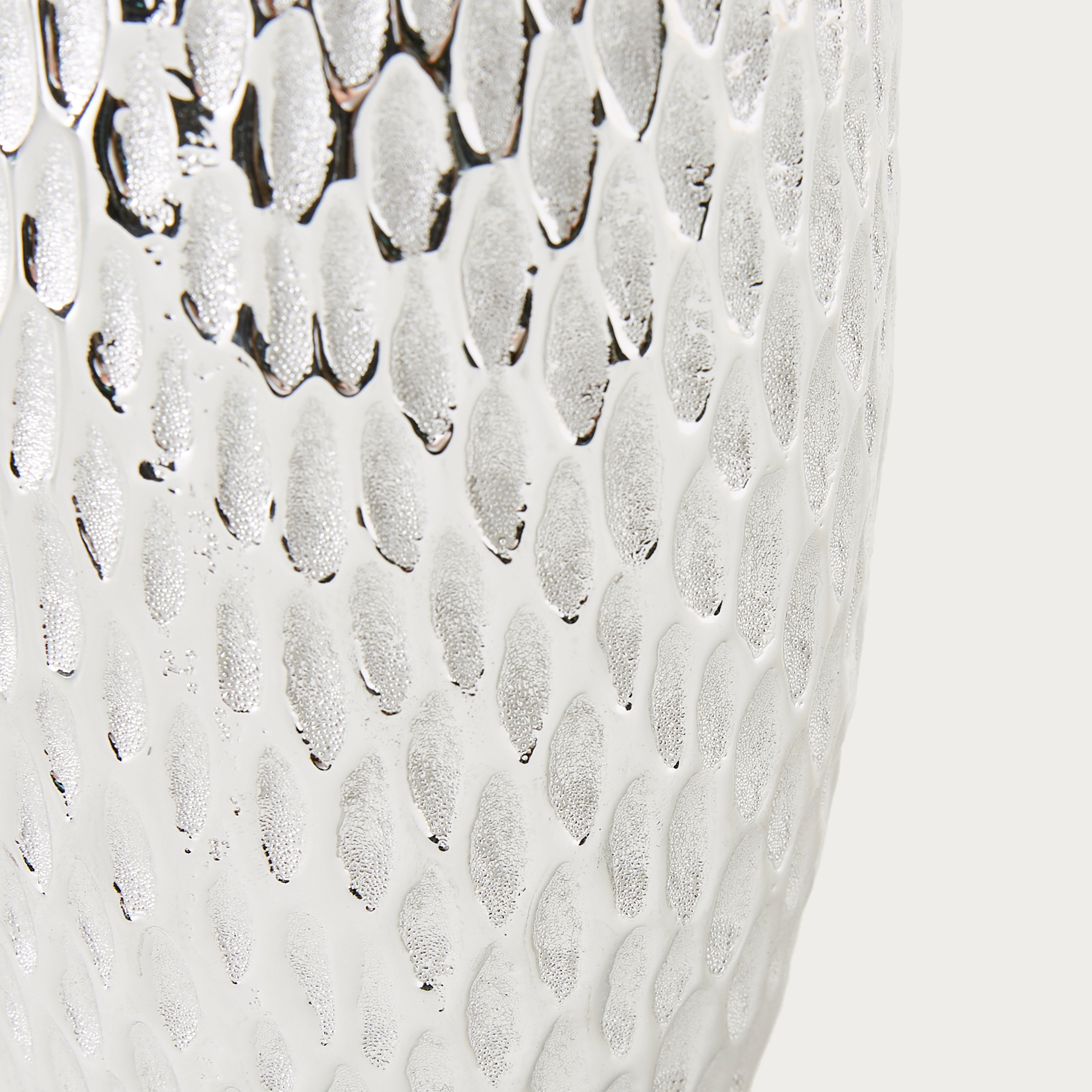 Textured Ceramic Vase - 10x10x22 cms-household-decor-vasesandbowls-image-4