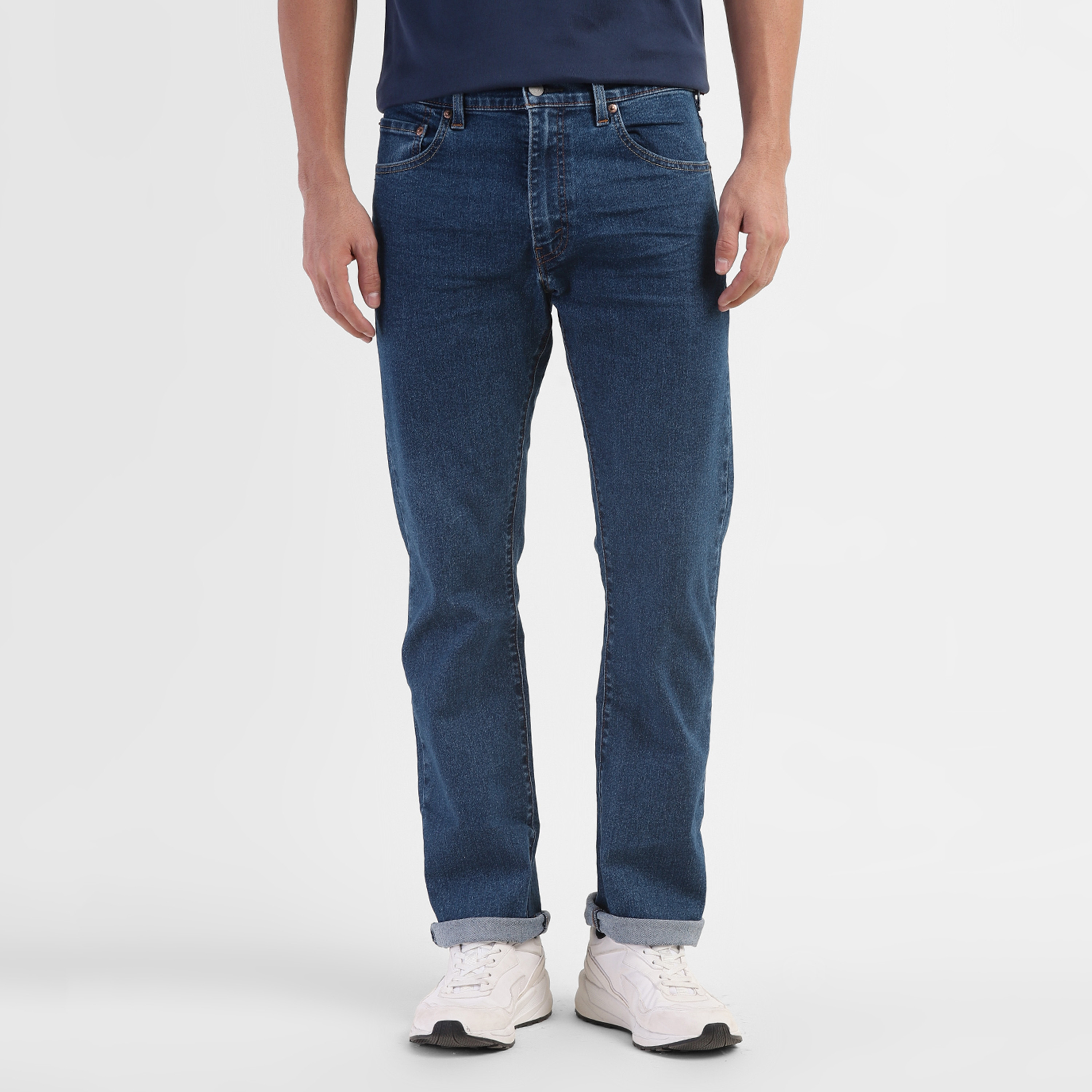 بنطال جينز من ليفايز 517 بمتوسط الارتفاع مع مزين بجيب ذو بوت كات-men-clothing-bottoms-jeans-image-1