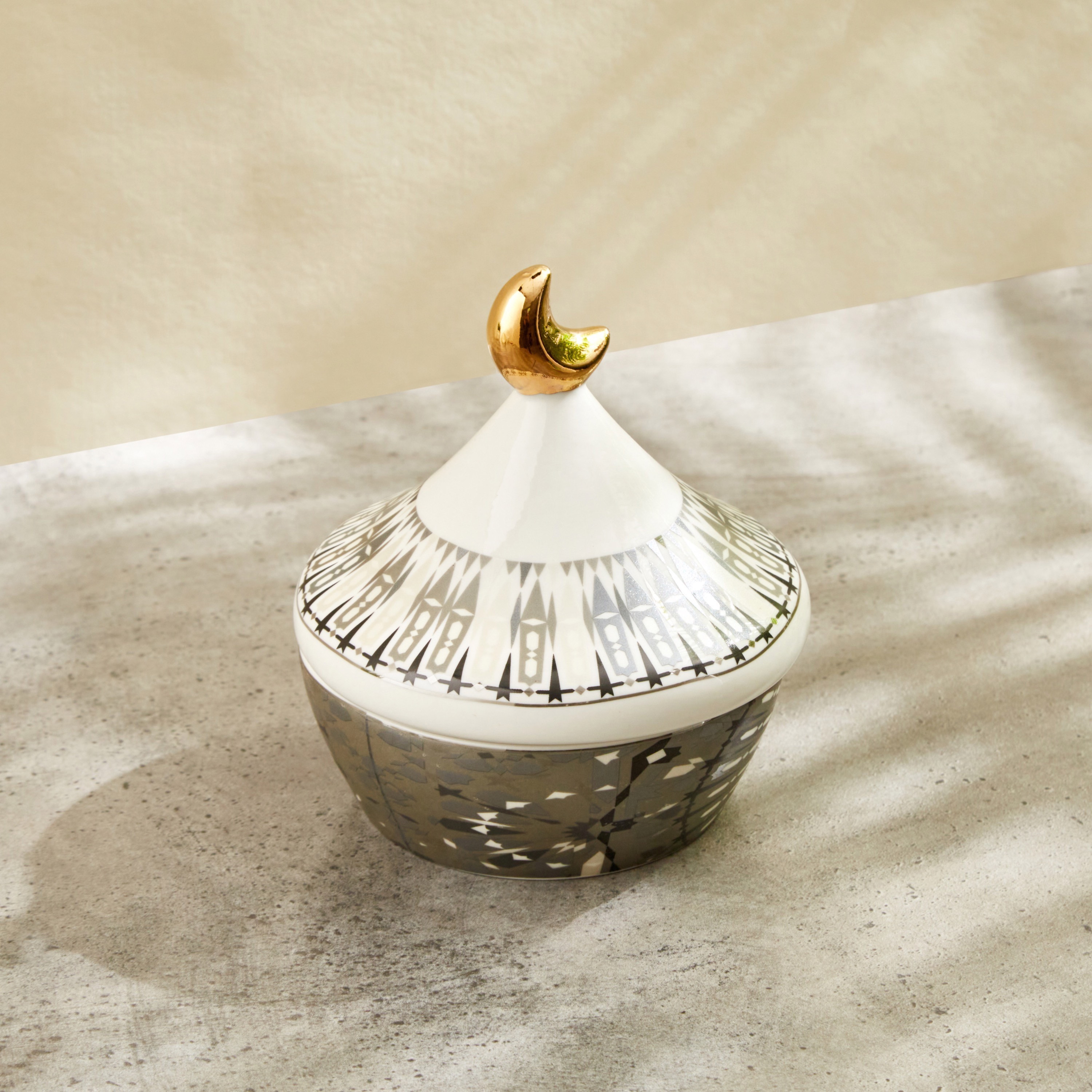 صحن تمر مغربي مع غطاء-household-dining-dinnerware-bowls-image-3