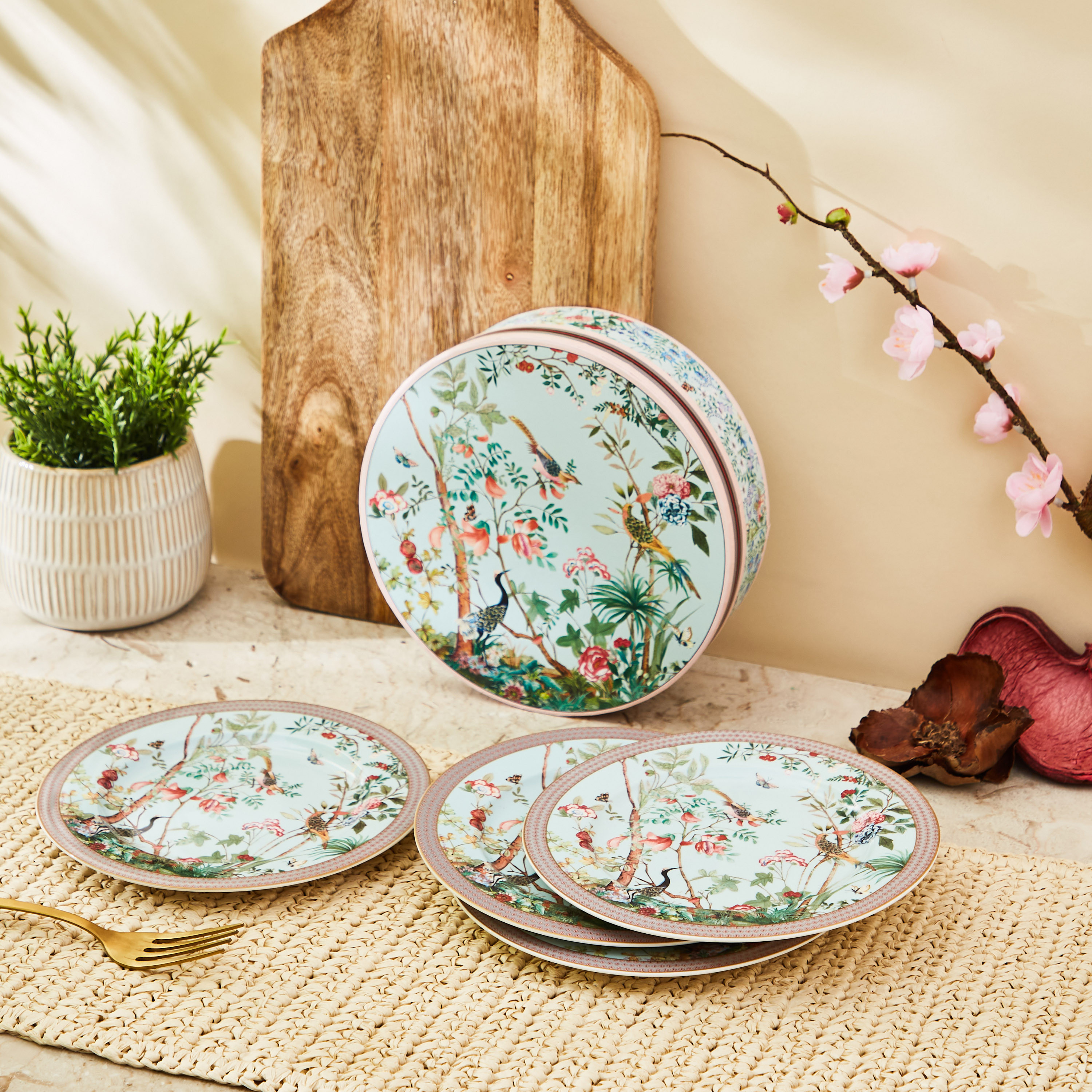 Floral Print 4 Piece Printed Cake Plate Set