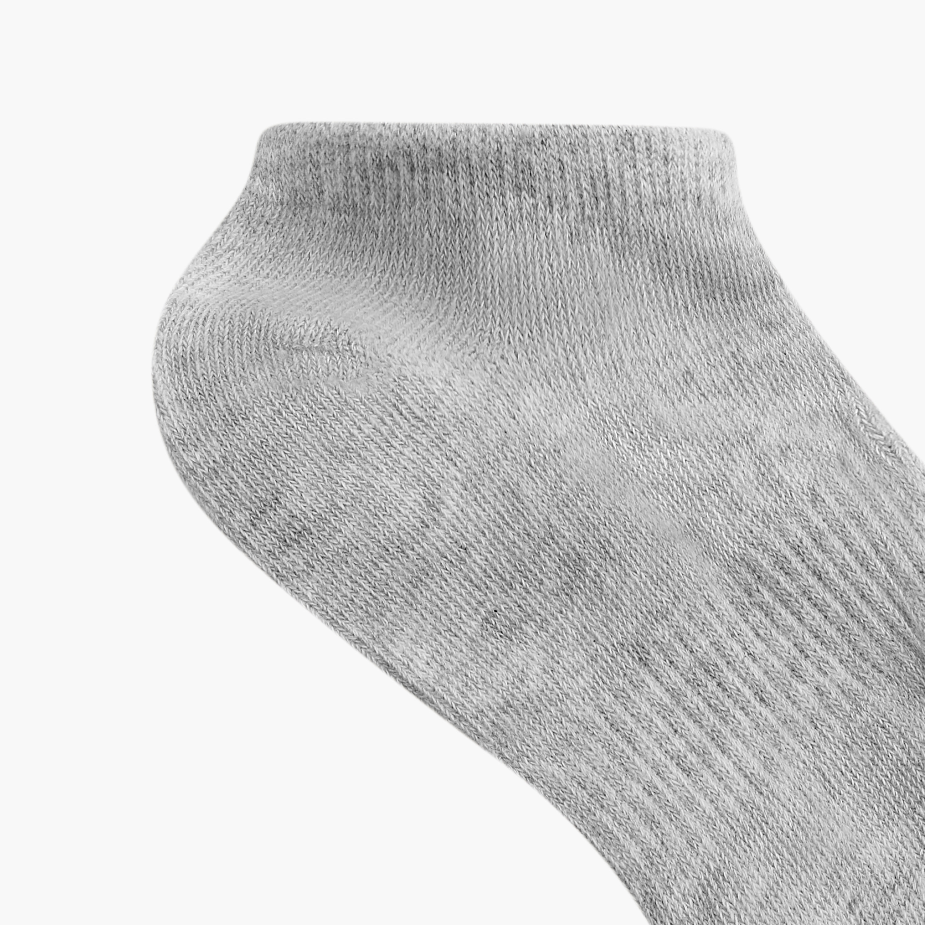 طقم جوارب رياضية 3 أزواج بطول الكاحل من سكتشرز - S114041B-020-girls-accessories-socks-image-3