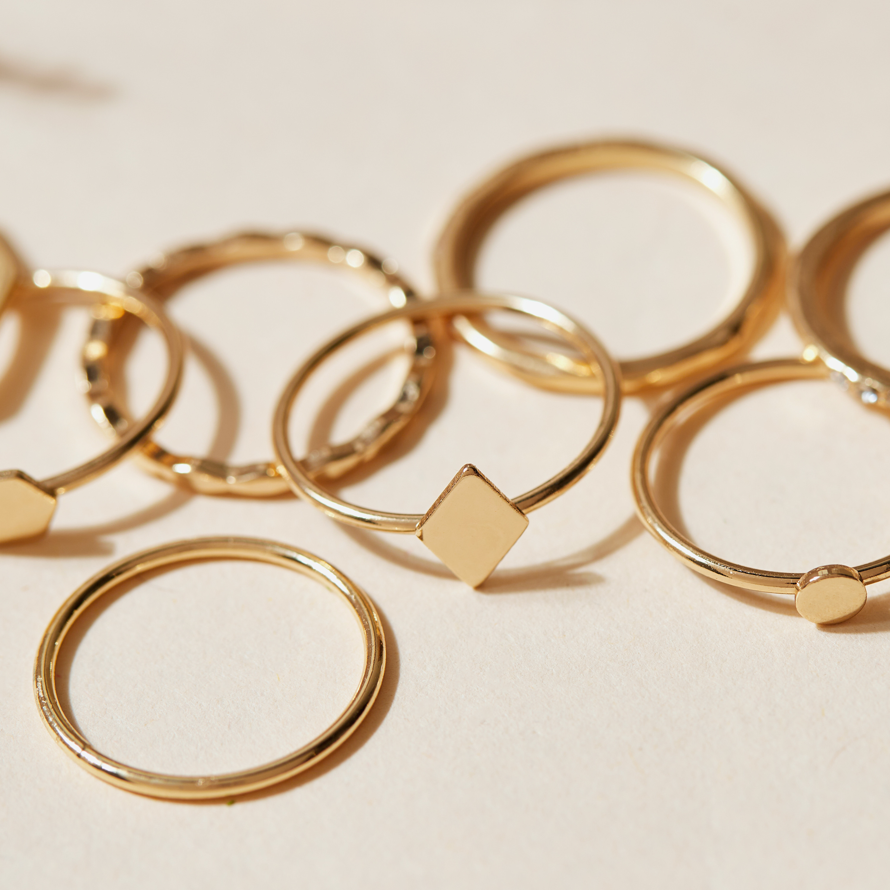 Assorted Metallic Ring - Set of 8-women-watchesandjewellery-jewellery-rings-image-2