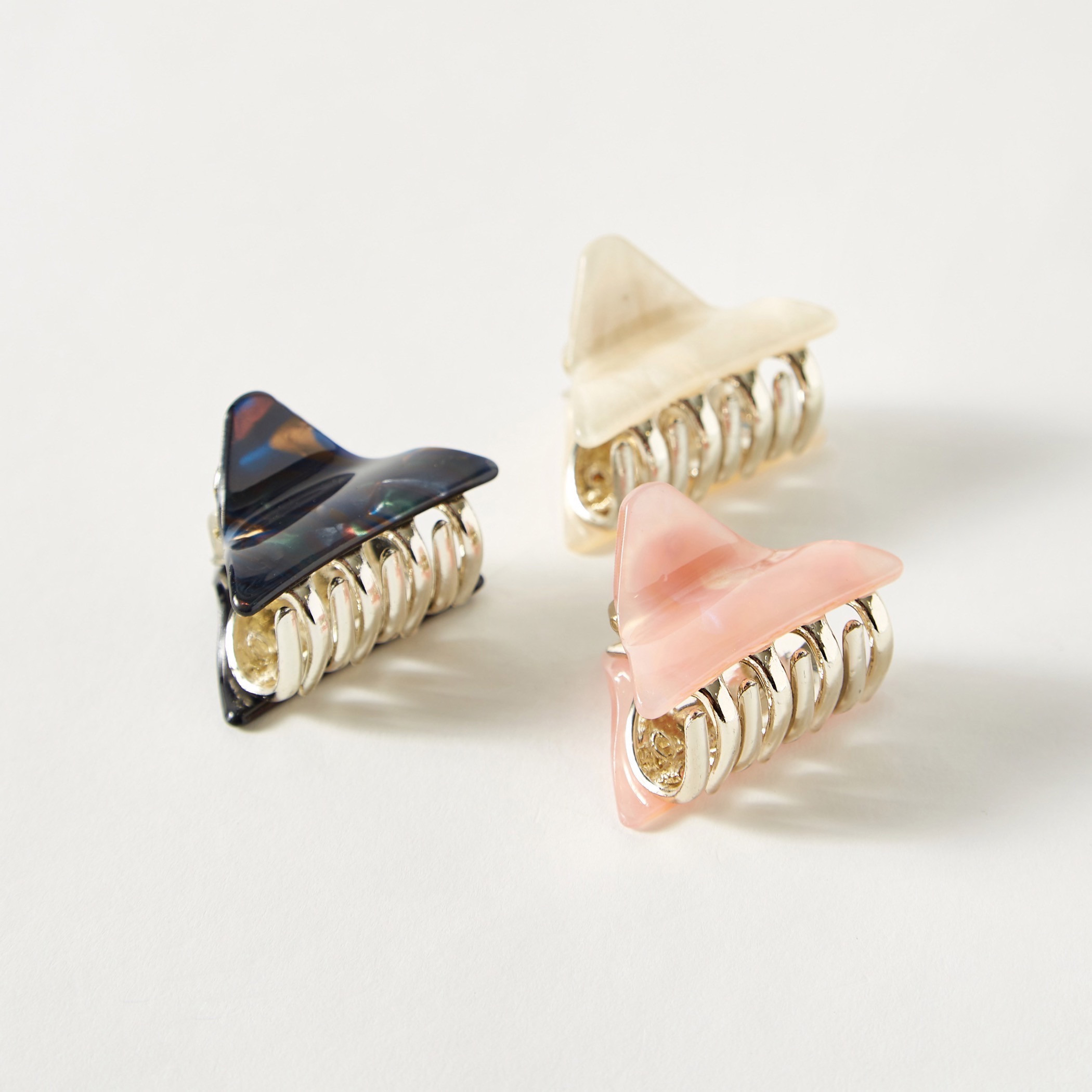 مشابك شعر بتصميم مثلث وطبعات رخاميّة - طقم من 3 قطع-women-hairaccessories-clamps-image-1