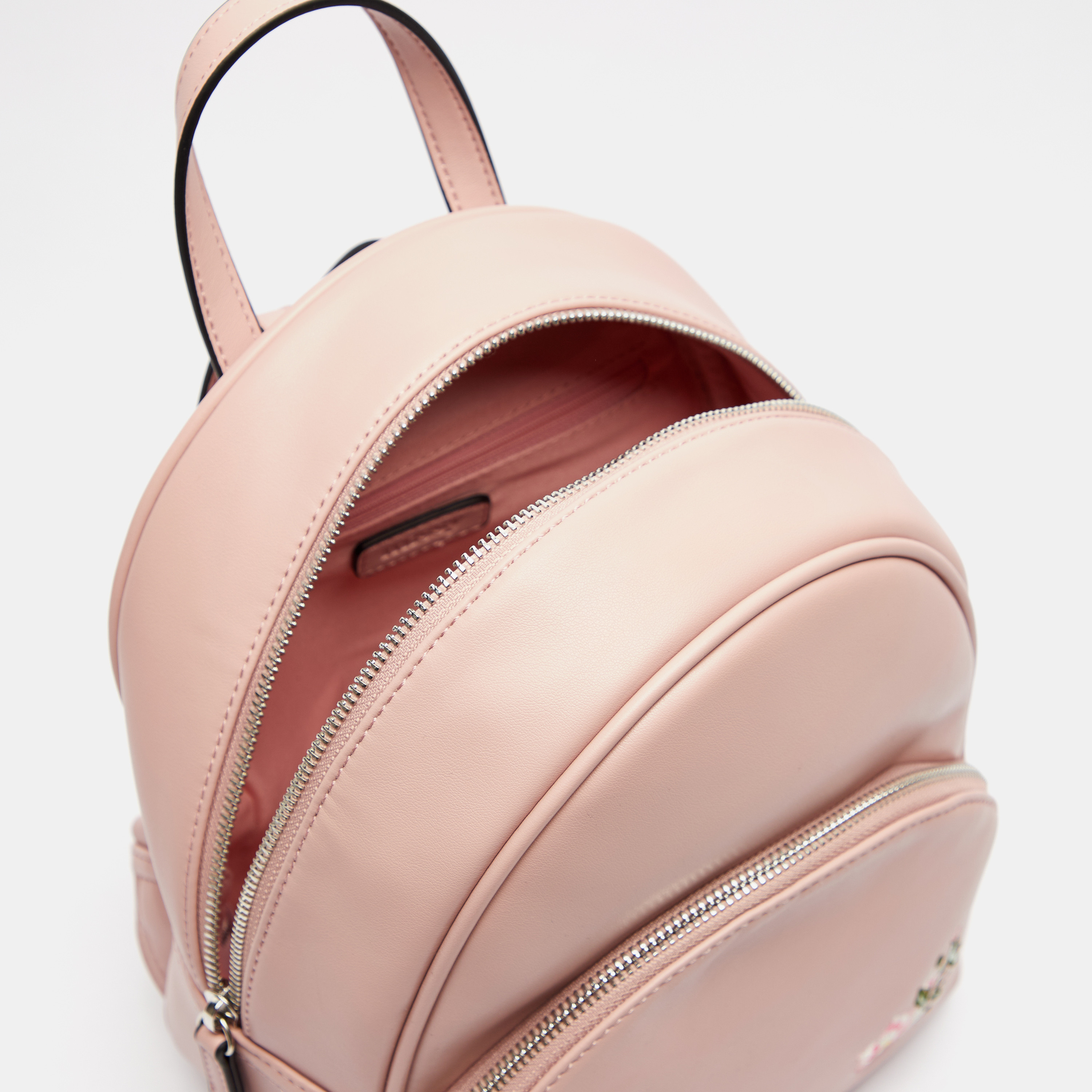 شنطة ظهر مطرزة بسحاب وأحزمة قابلة للتعديل من ميسي-women-bagsandwallets-backpacks-image-5