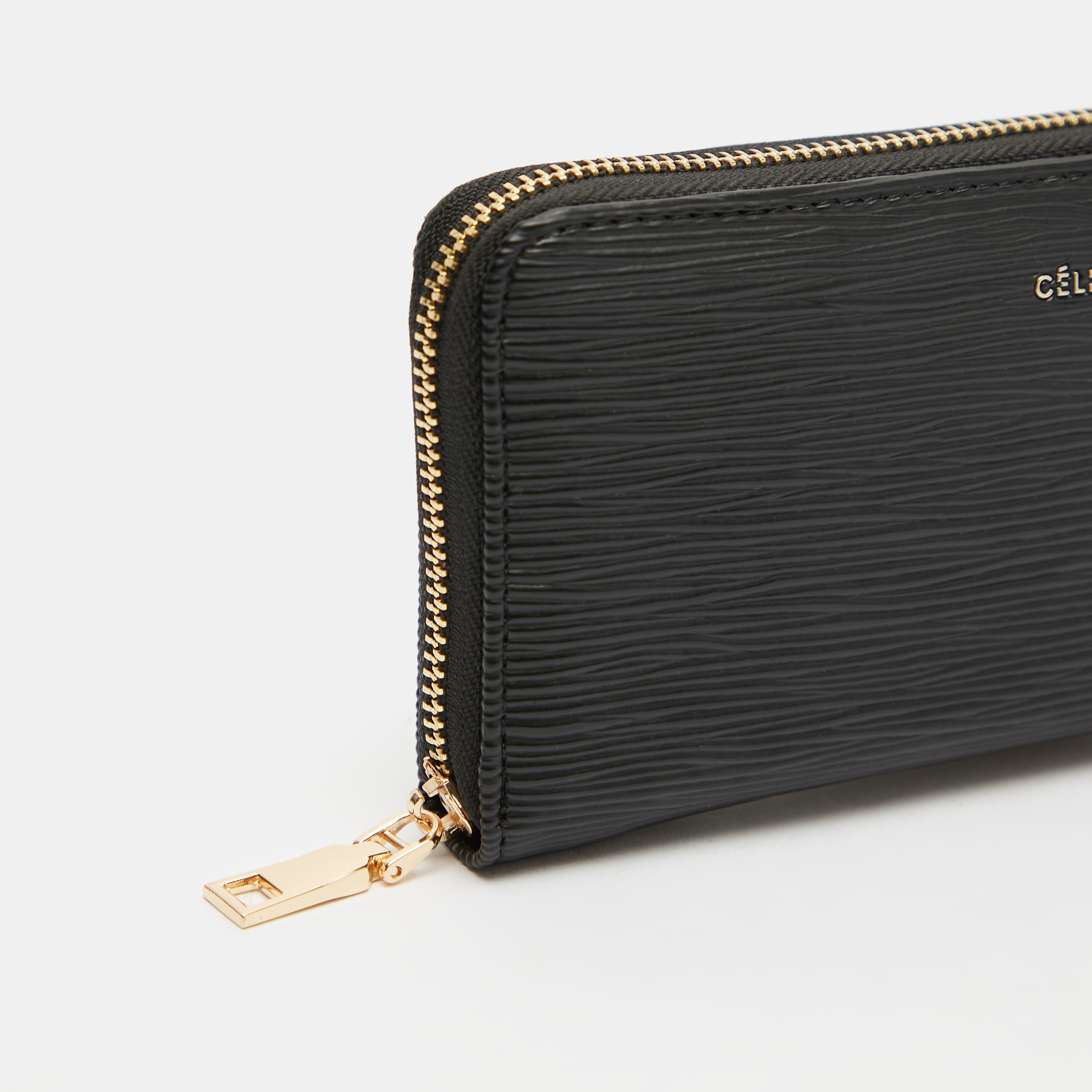 محفظة مزيّنة بسحّاب إغلاق من سيليست-women-bagsandwallets-wallets-image-4