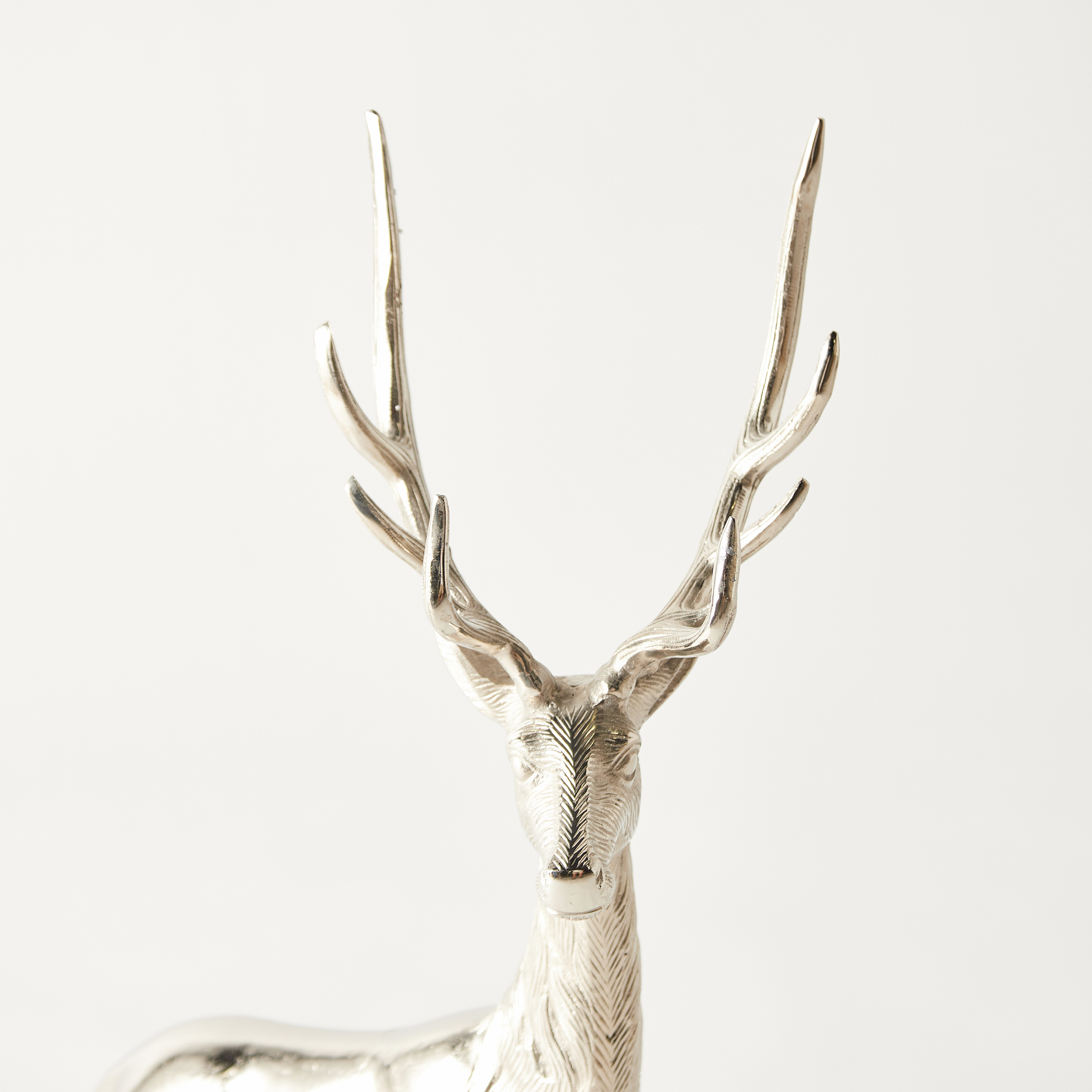 تمثال رنة ميتاليك - 36x26x79 سم-household-decor-decorativeobjectsandsculptures-image-3