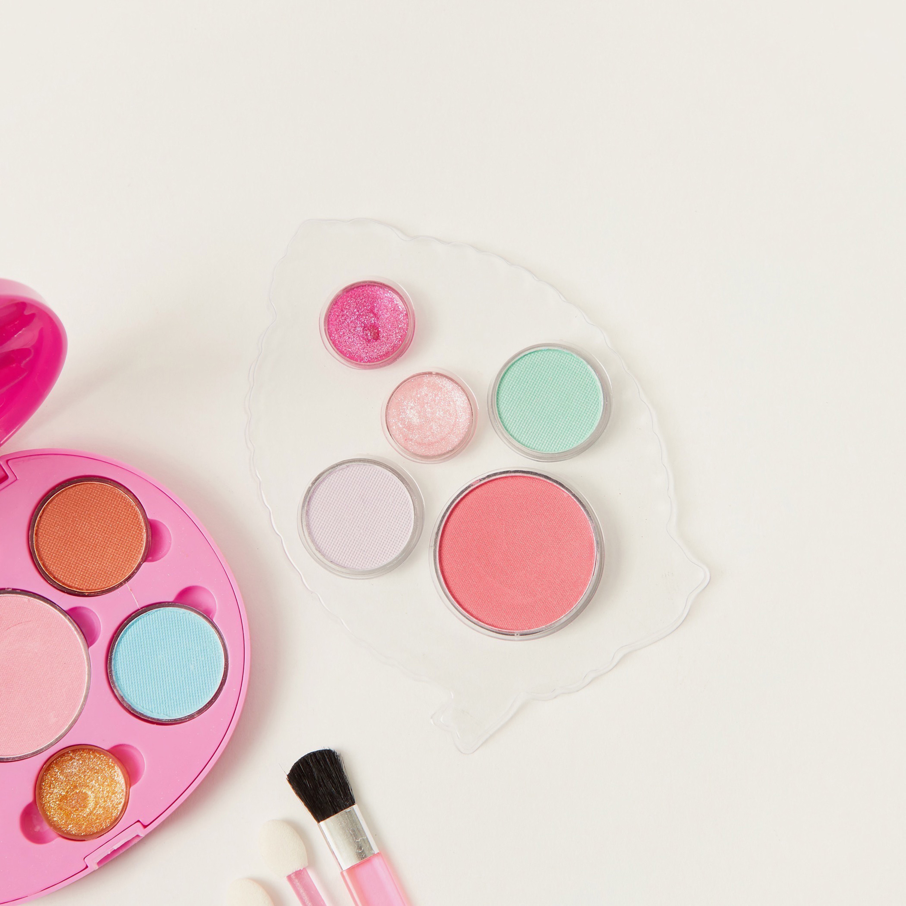 مجموعة مكياج فلاور تشينجيبل ميك أب كومباكت من جونيورز-toys-roleplay-makeupandcosmeticsets-image-2