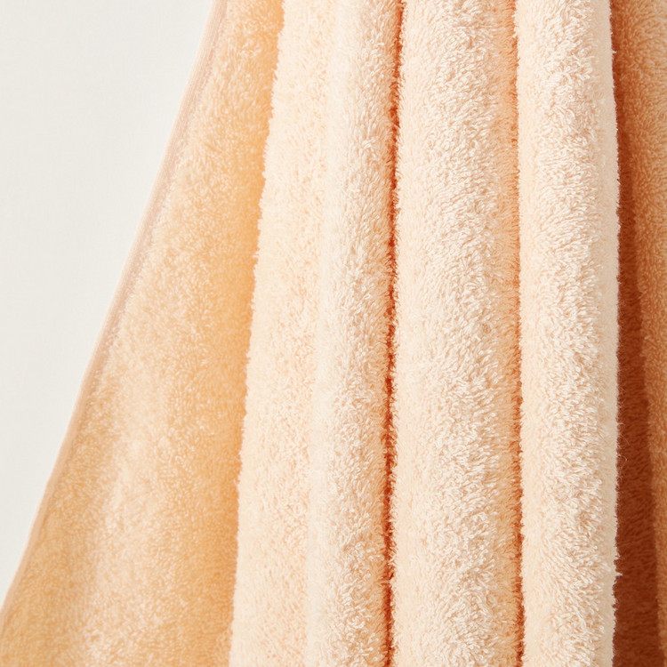 Juniors Bear Applique Bath Towel - 120x60 cms
