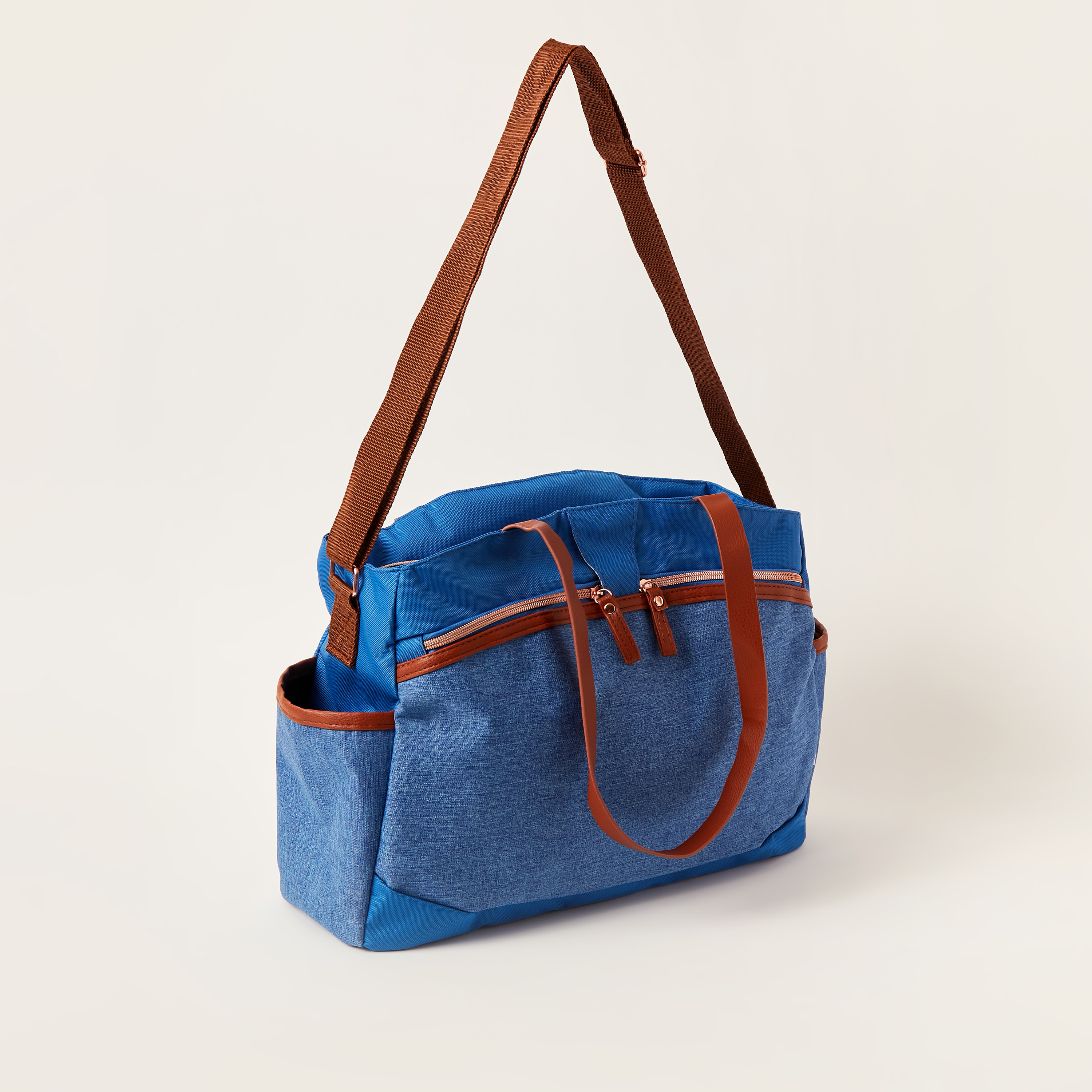 شنطة حفّاضات سادة من جيجلز-baby-gear-diaperbags-image-2
