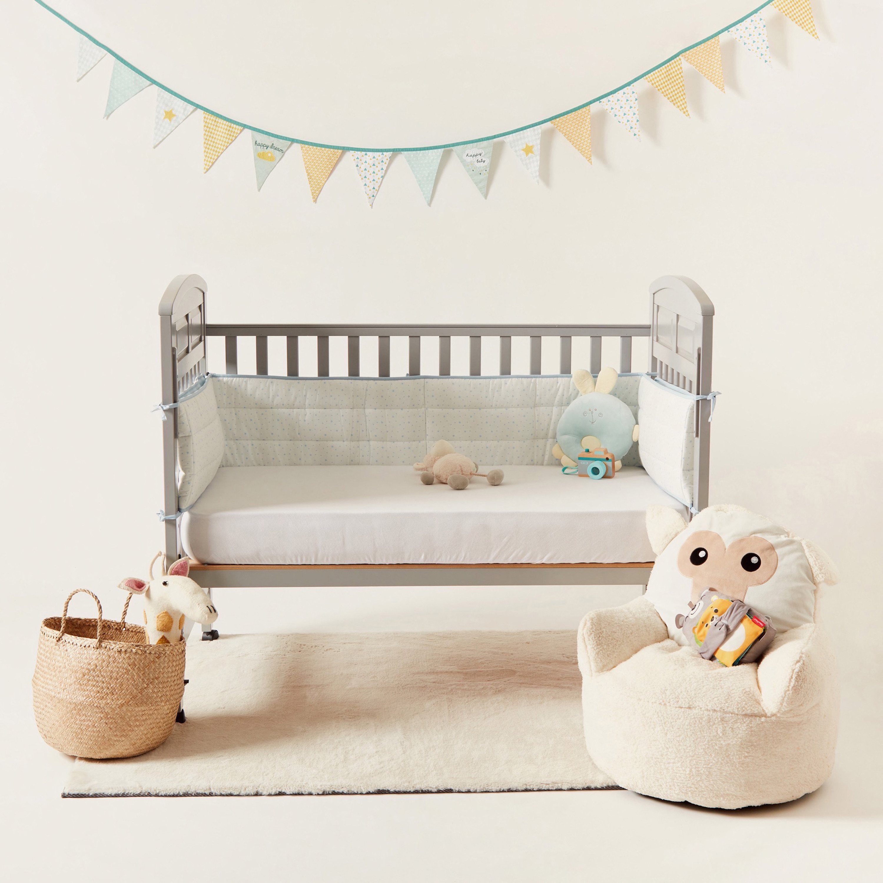 All round clearance cot bumper