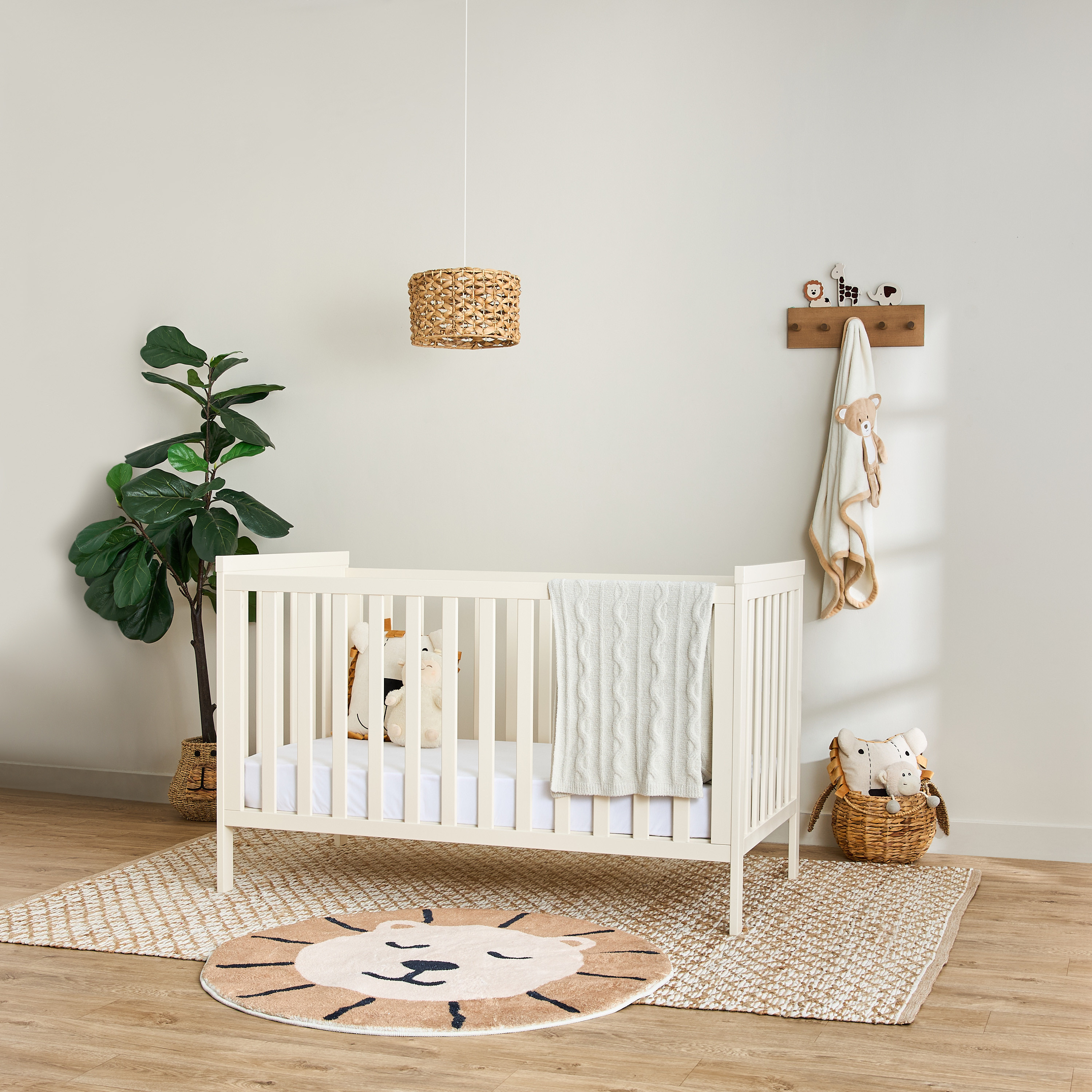 Juniors Oliver Deluxe Crib with Adjustable Height (Up to 3 years)-baby-nursery-furniture-cribsandbeds-babycribs-image-13