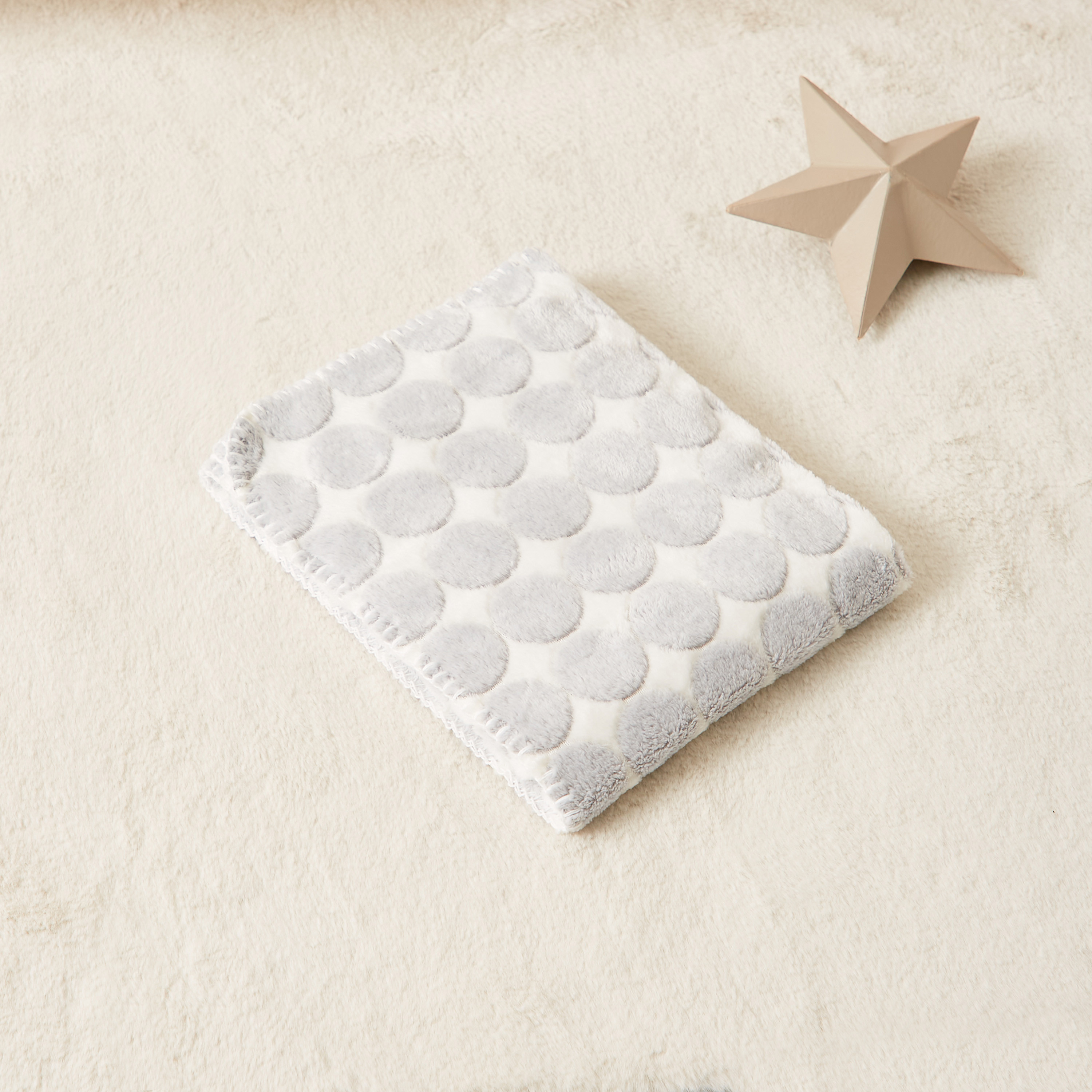 Coral Fleece Blanket - 100x75 cms-baby-nursery-blanketsandswaddles-blanketsandquilts-image-4