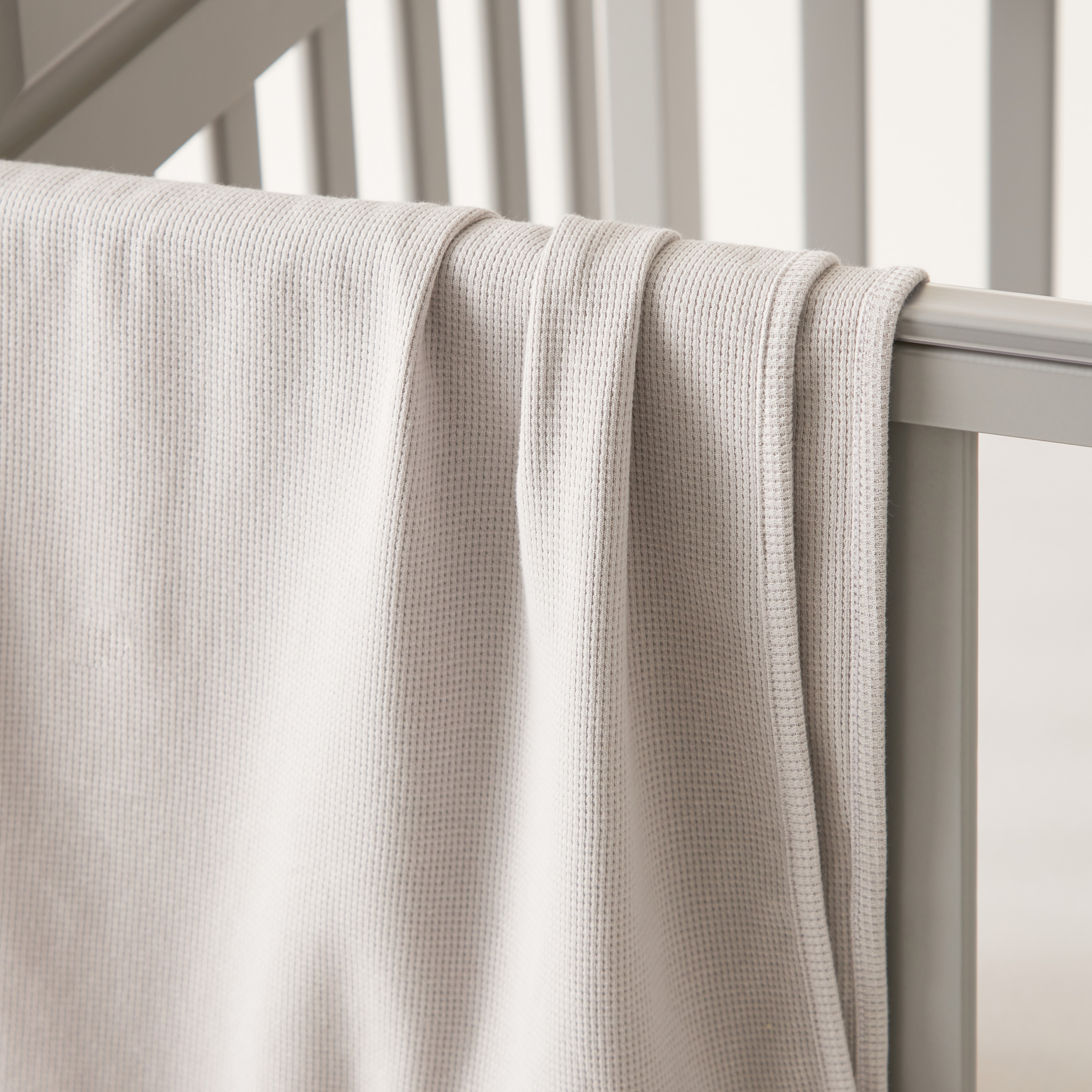 Juniors Zebra Embroidered Thermal Blanket - 102x76 cms-baby-nursery-blanketsandswaddles-blanketsandquilts-image-3