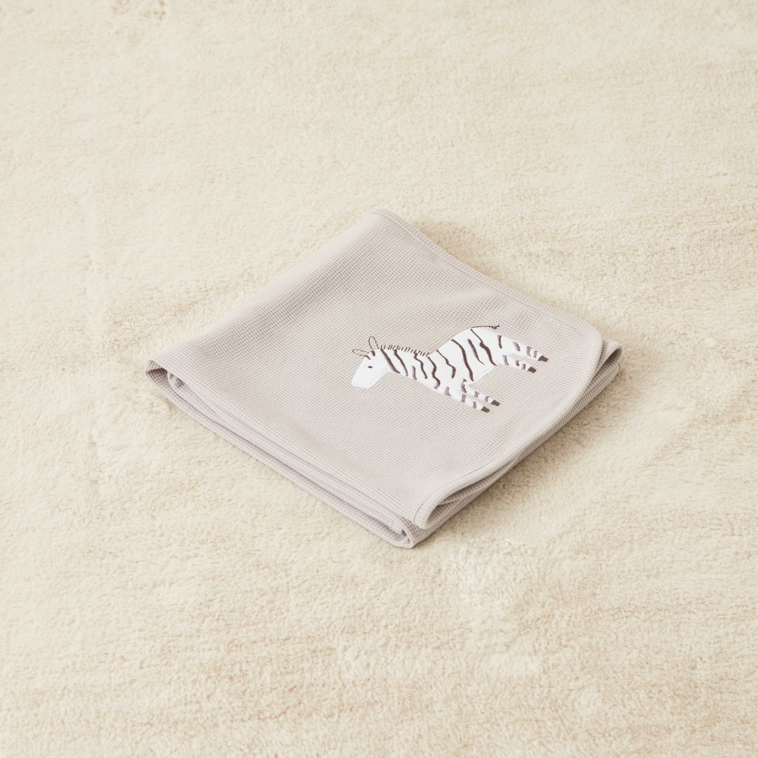 Juniors Zebra Embroidered Thermal Blanket - 102x76 cms-baby-nursery-blanketsandswaddles-blanketsandquilts-image-4