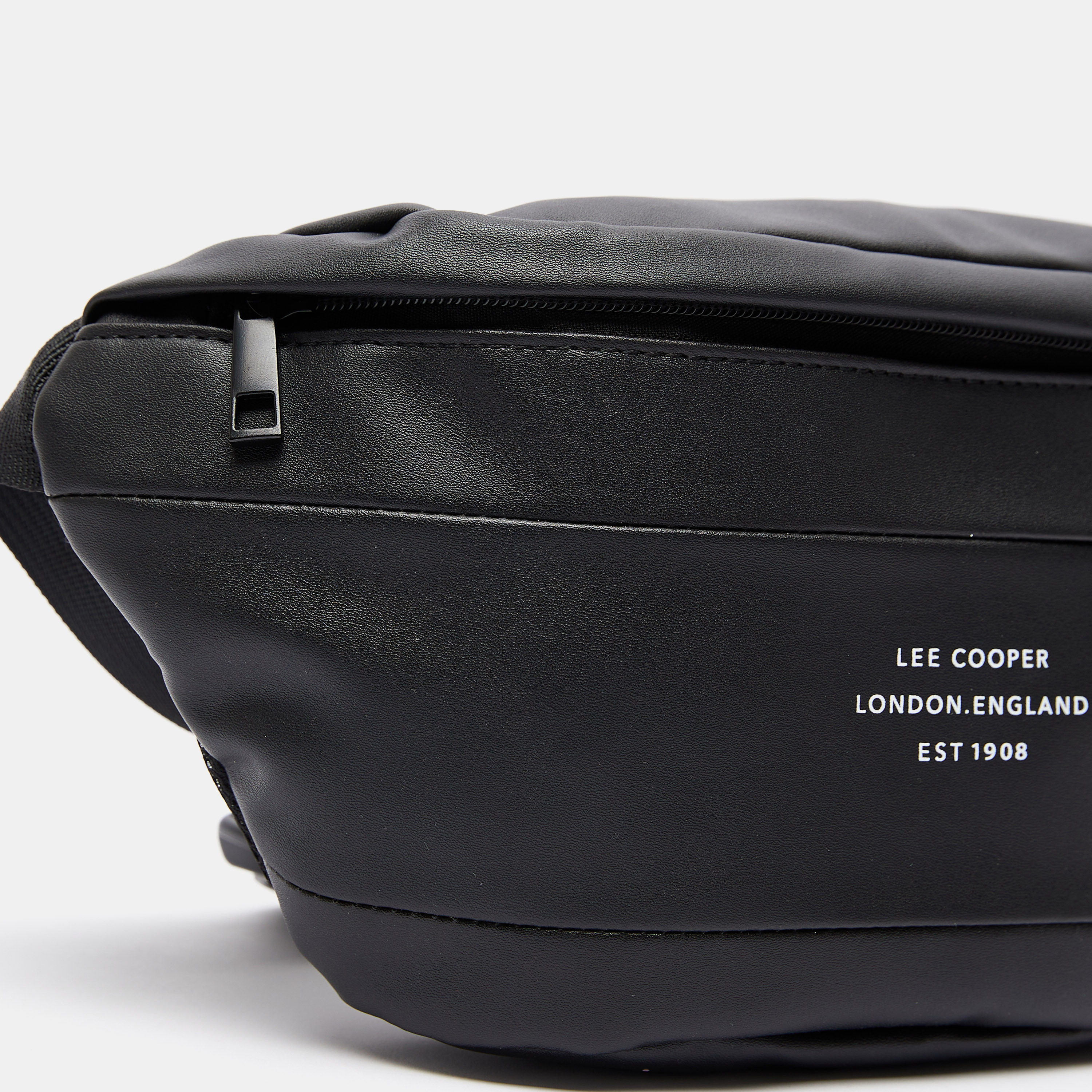 شنطة خصر بحزام قابل للتّعديل وسحّاب إغلاق من لي كوبر-men-bags-image-4