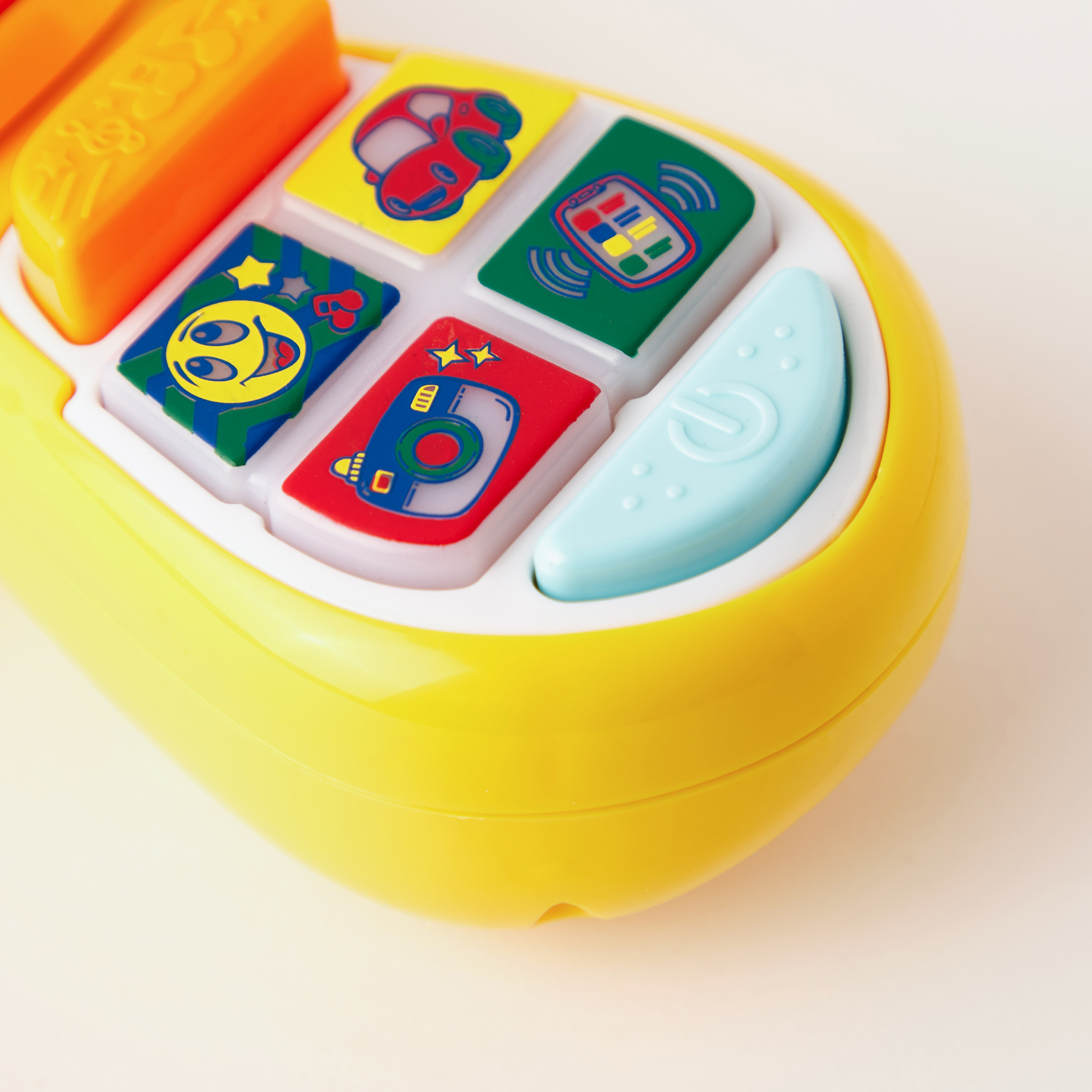 لعبة هاتف بيكابو من جونيورز-toys-babyandtoddlertoys-learningtoys-image-2