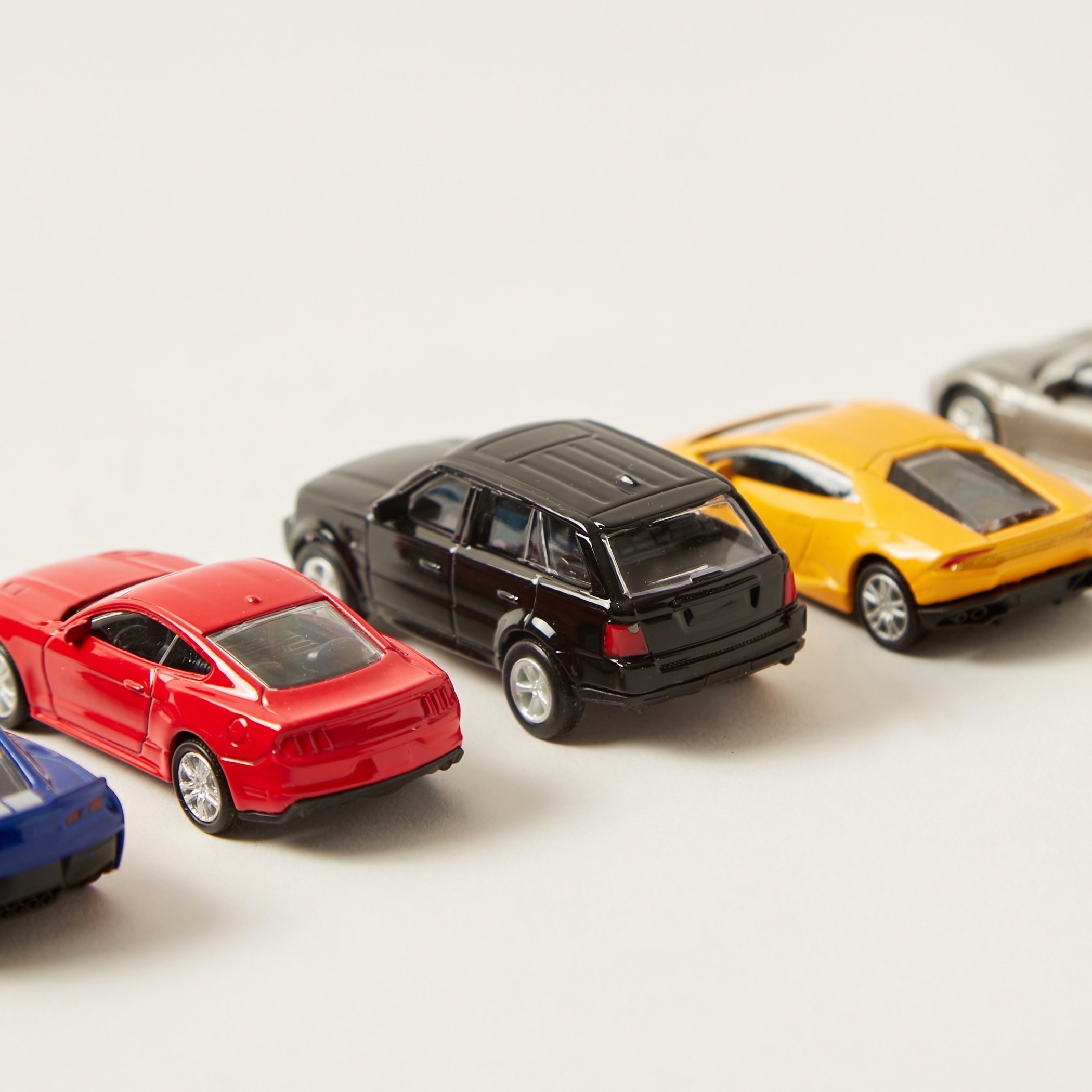 سيارة لعبة مصبوبة من جونيورز - مجموعة من 5 قطع-toys-playvehicles-cars-image-5