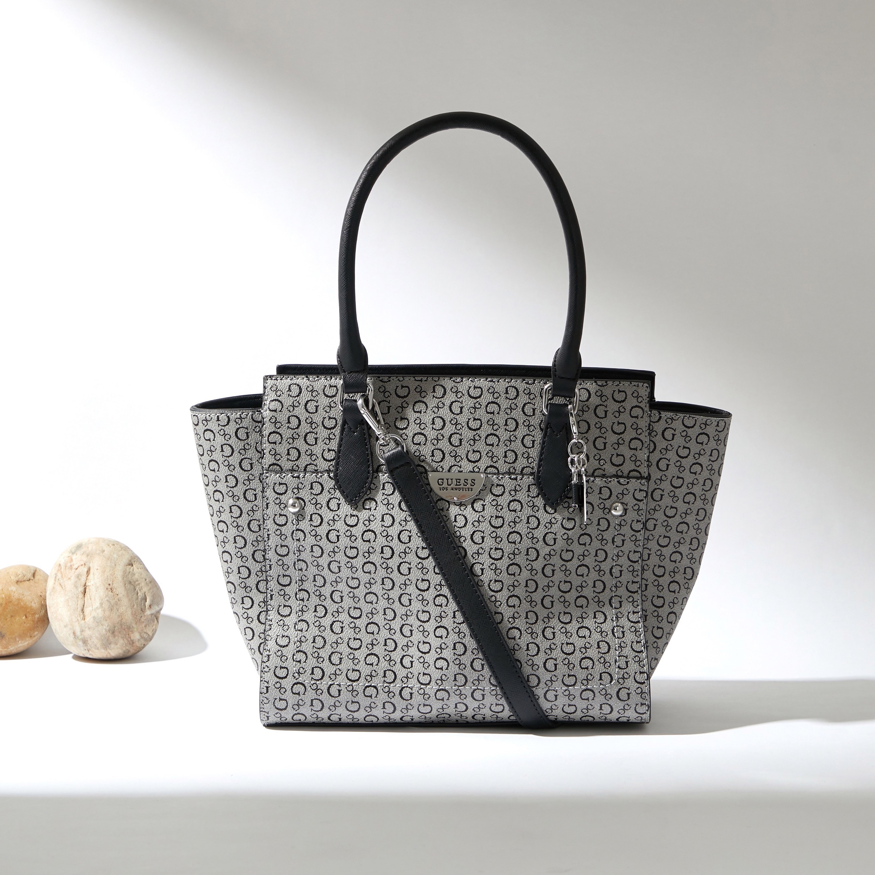 Guess Women`s Centre-stage-mini Handbag Top Zip Clutch Purse - Guess bag -  | Fash Brands