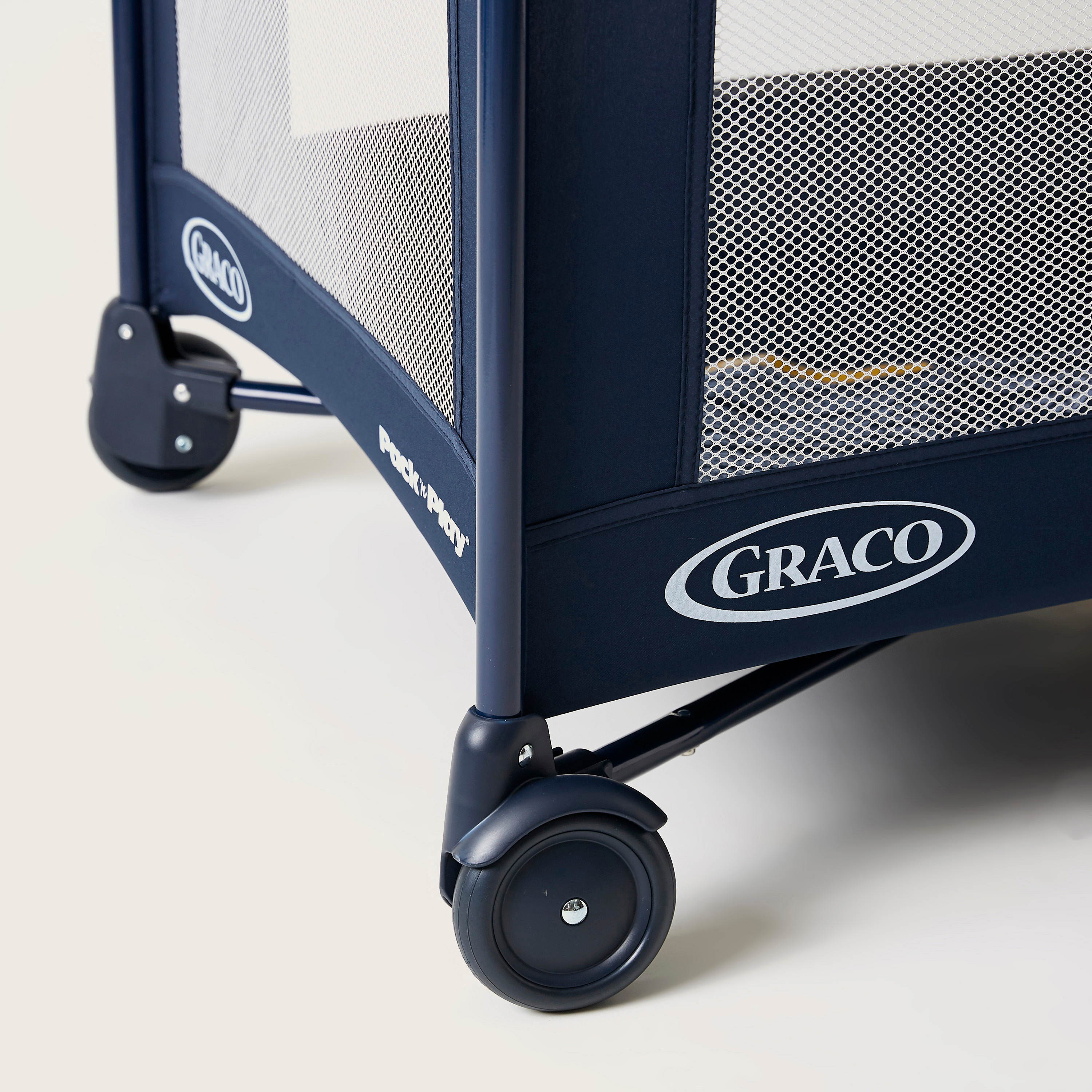 Graco Compact Blue Travel Cot with Signature Graco Push-Button Fold (up to 3 Years)-baby-nursery-furniture-cribsandbeds-travelcots-image-9
