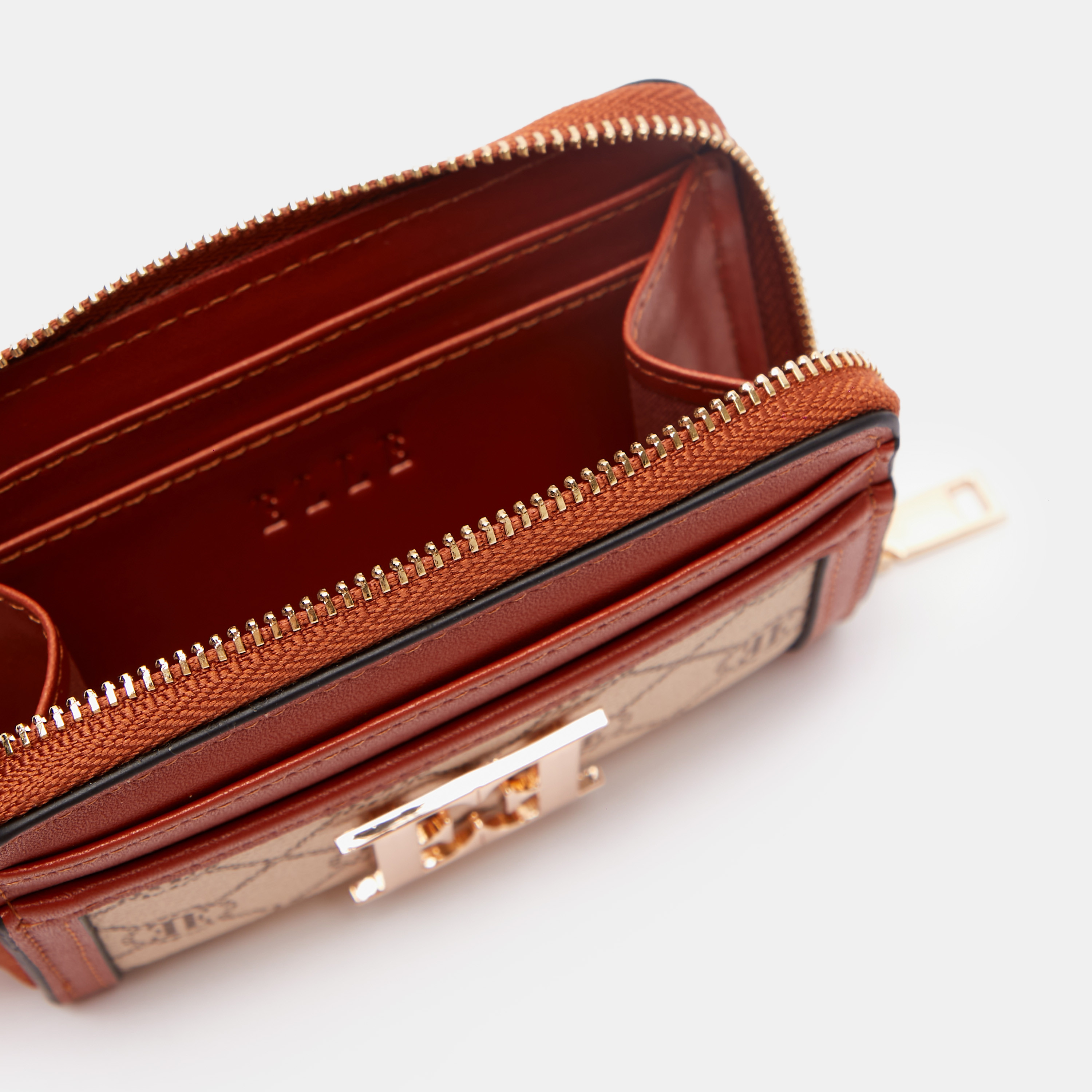 محفظة بسحاب إغلاق وطبعات مونوجرام من إيل-women-bagsandwallets-wallets-image-5