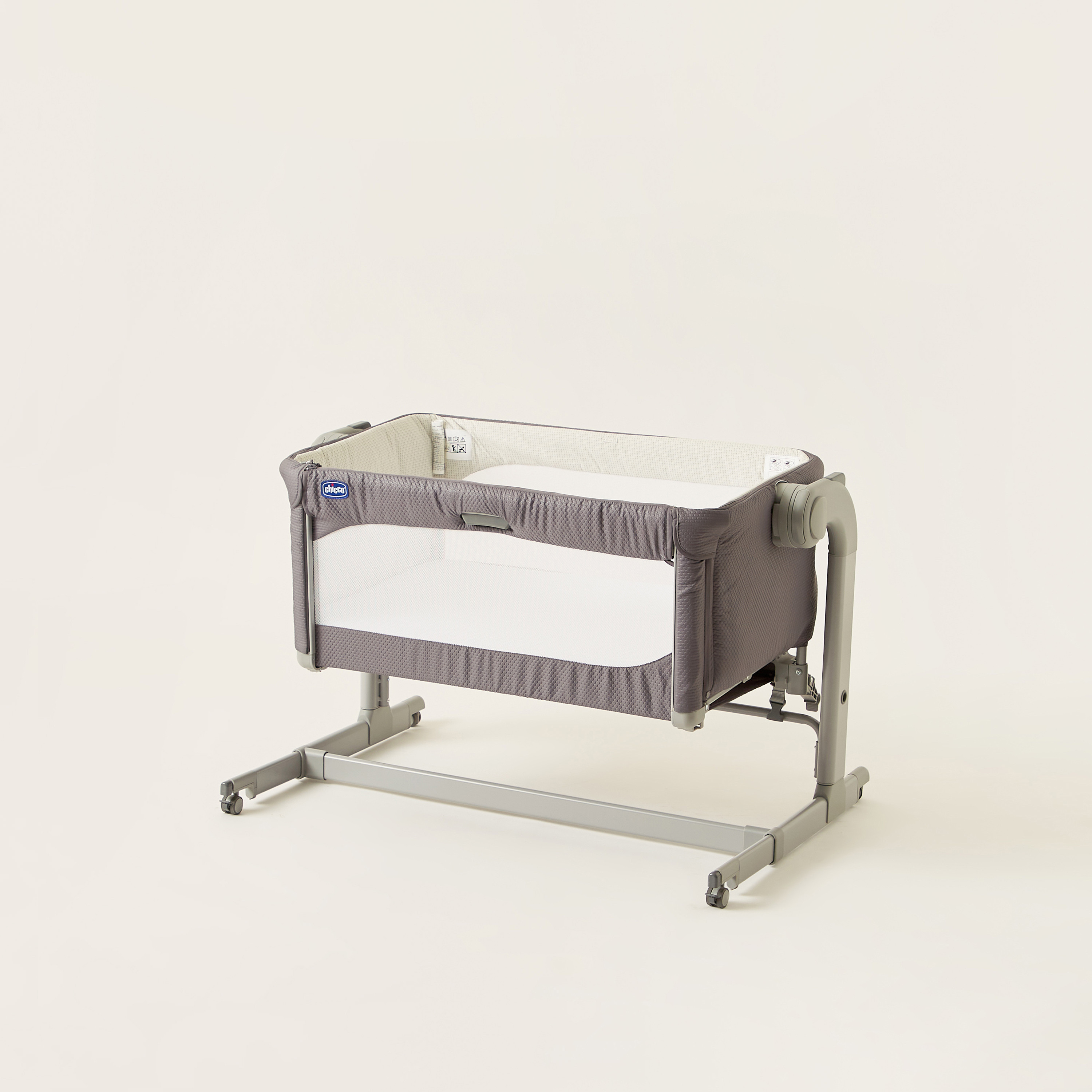 Chicco Next 2 me Magic Co-Sleeping Crib - Moon Grey-baby-nursery-furniture-cribsandbeds-bassinets-image-3